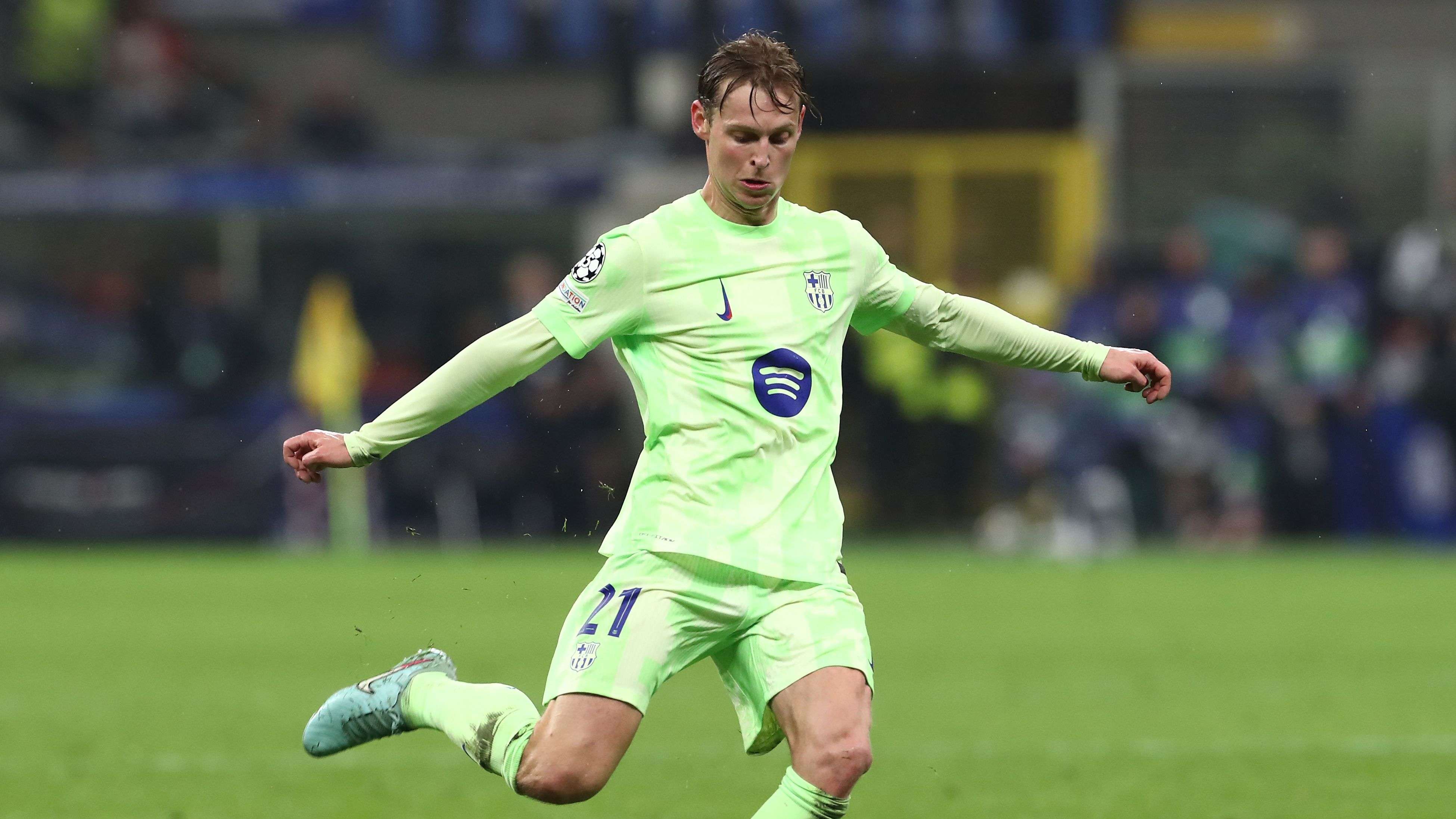 FC Internazionale Milano v FC Barcelona - UEFA Champions League 2024/25 Semi Final Second Leg