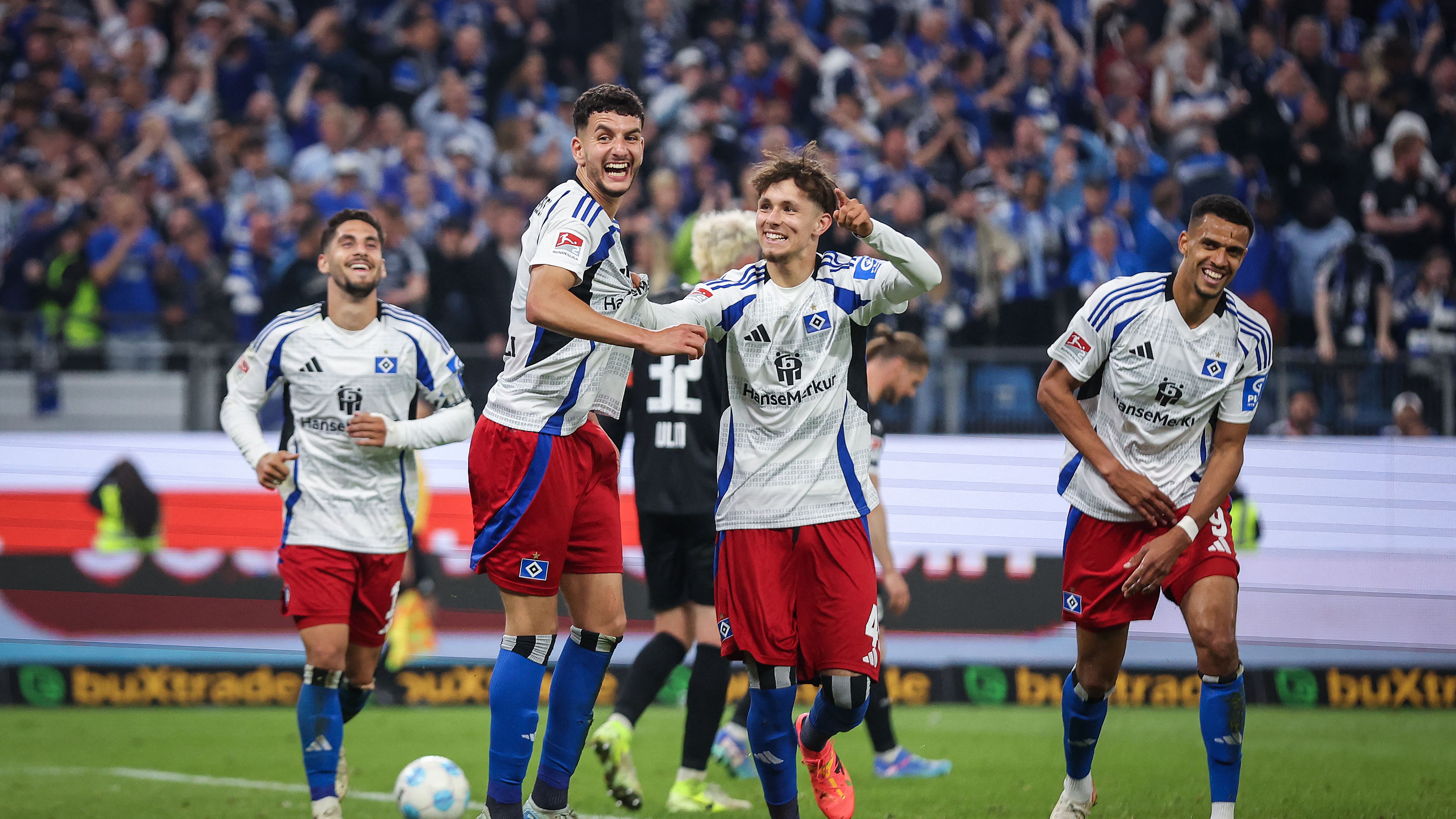 FBL-GER-2ND-BUNDESLIGA-HAMBURG-ULM