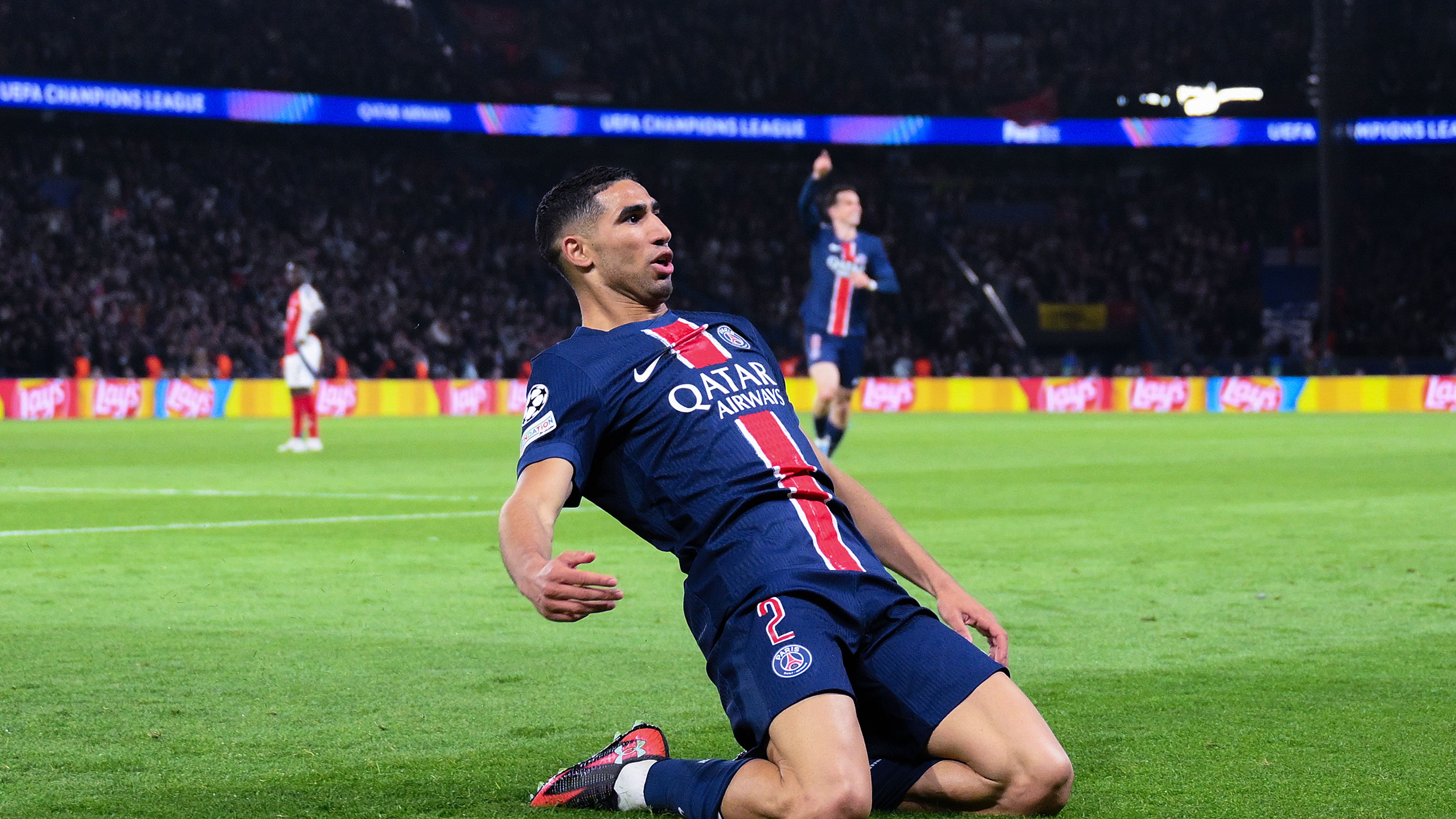 Paris Saint-Germain v Arsenal FC - UEFA Champions League 2024/25 Semi Final Second Leg