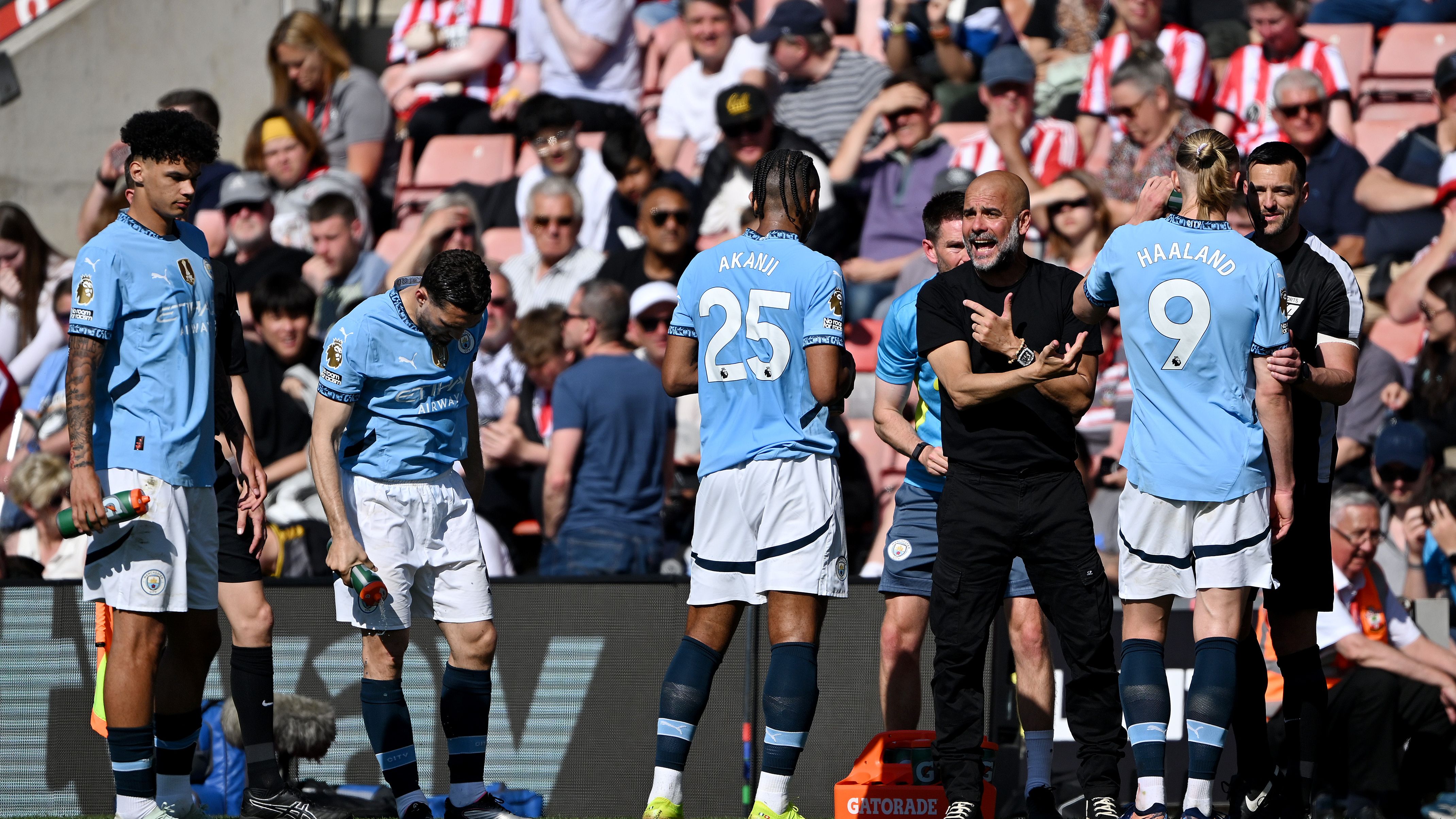 Southampton FC v Manchester City FC - Premier League