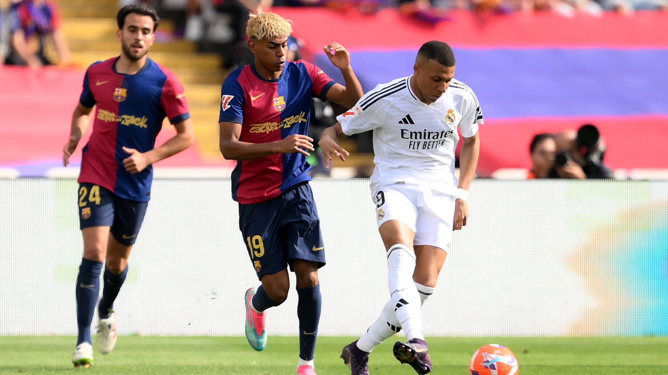 FC Barcelona v Real Madrid CF - La Liga EA Sports