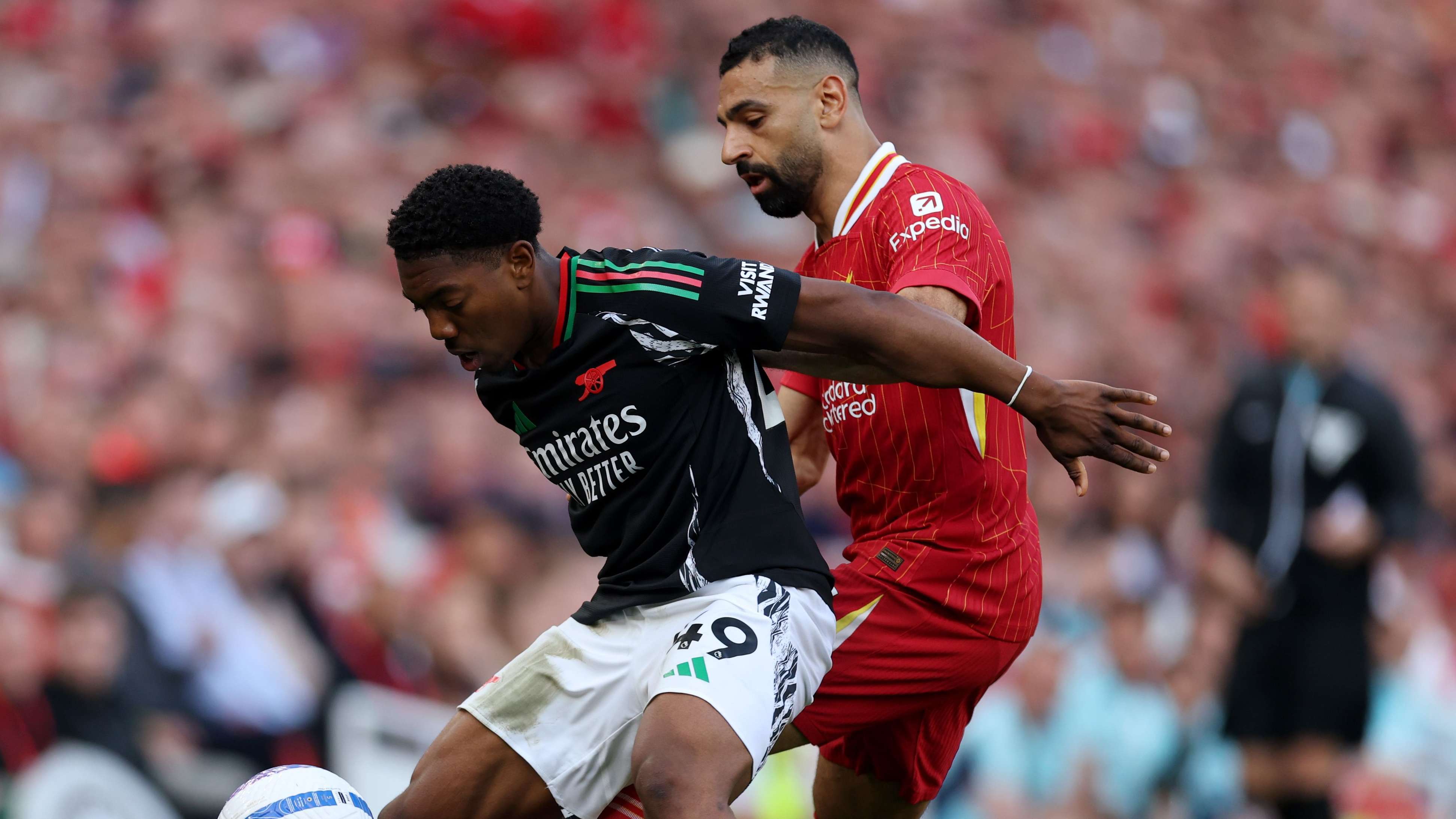 Liverpool FC v Arsenal FC - Premier League