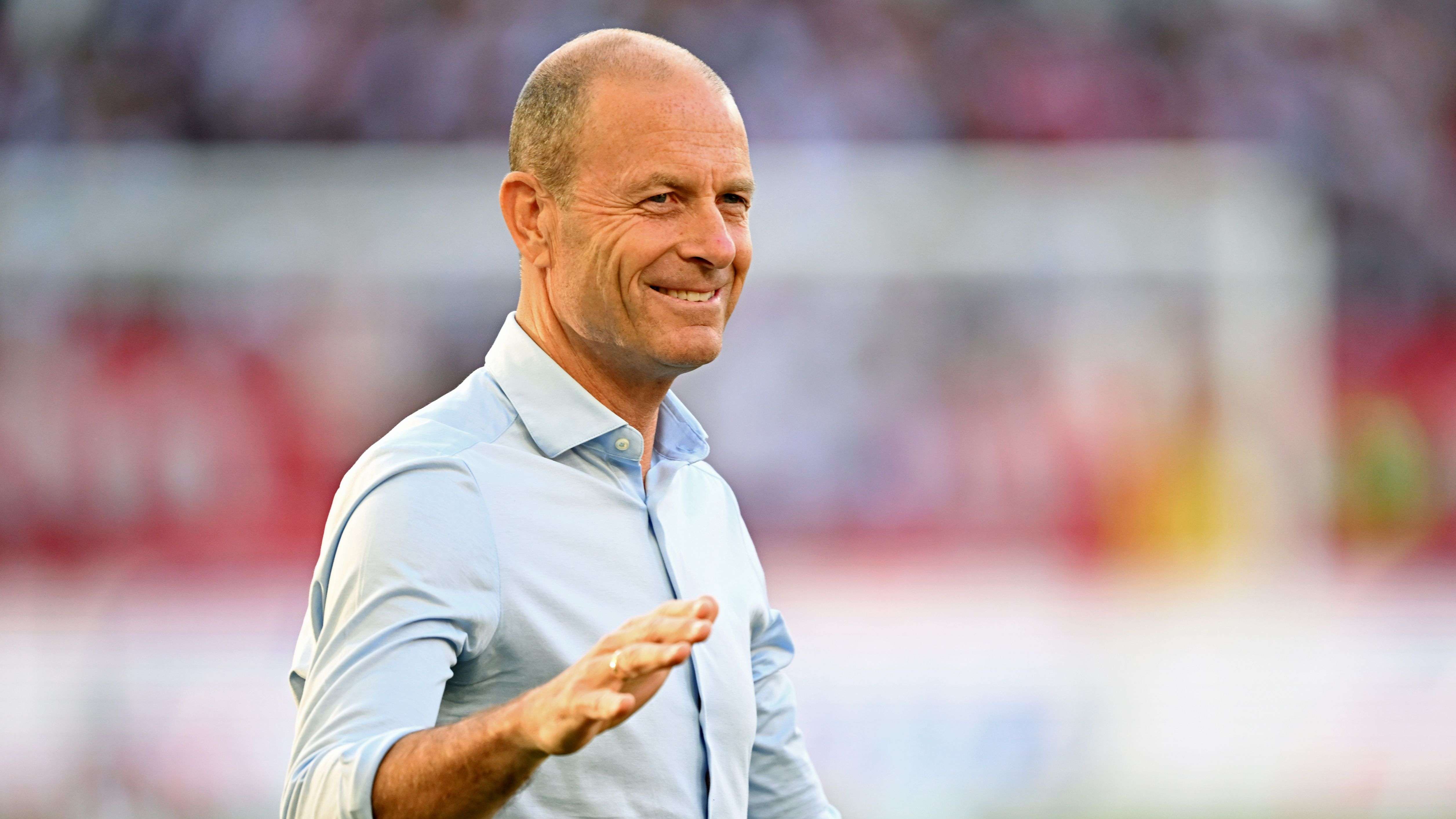 VfB Stuttgart v FC Augsburg - Bundesliga