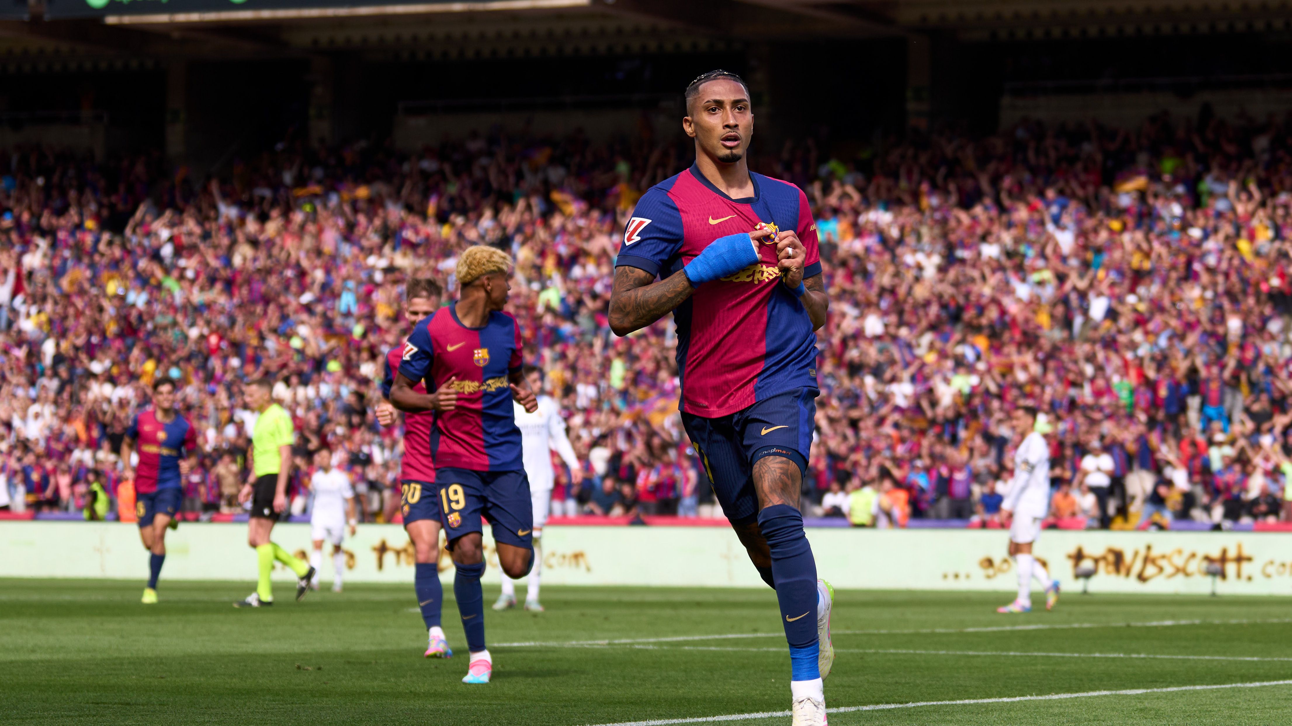 FC Barcelona v Real Madrid CF - La Liga EA Sports