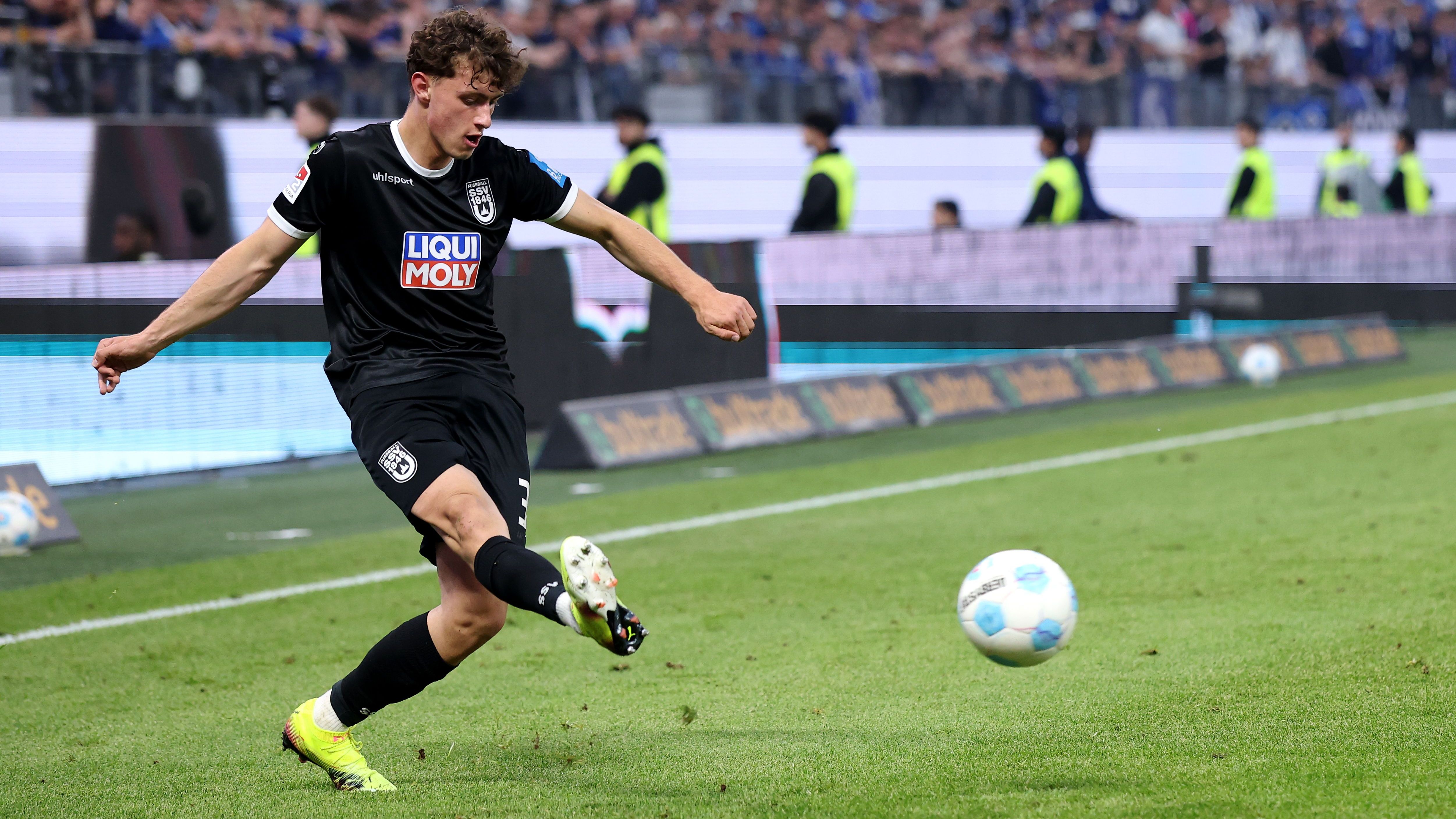 Hamburger SV v SSV Ulm 1846 - Second Bundesliga