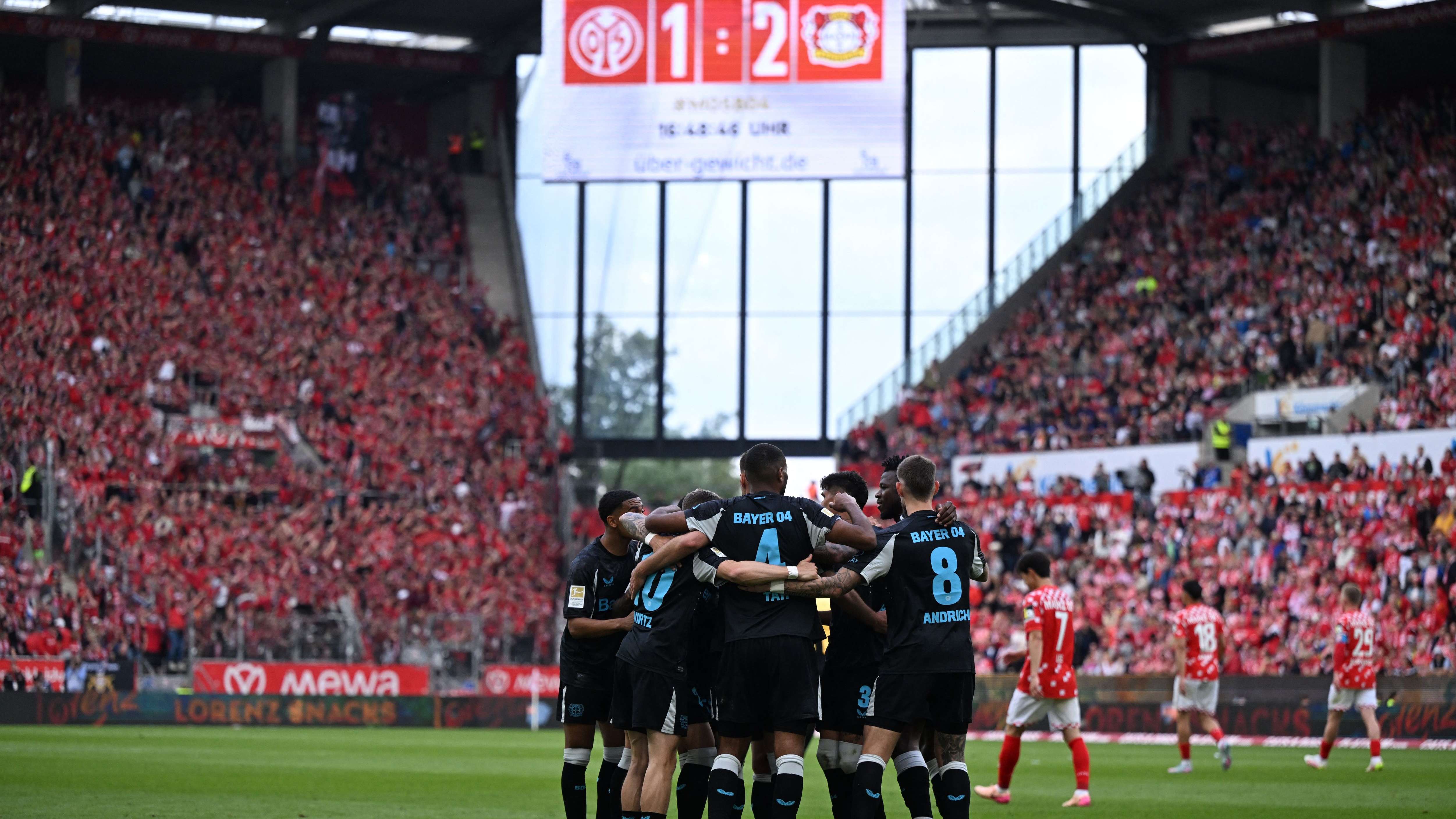 FBL-GER-BUNDESLIGA-MAINZ-LEVERKUSEN
