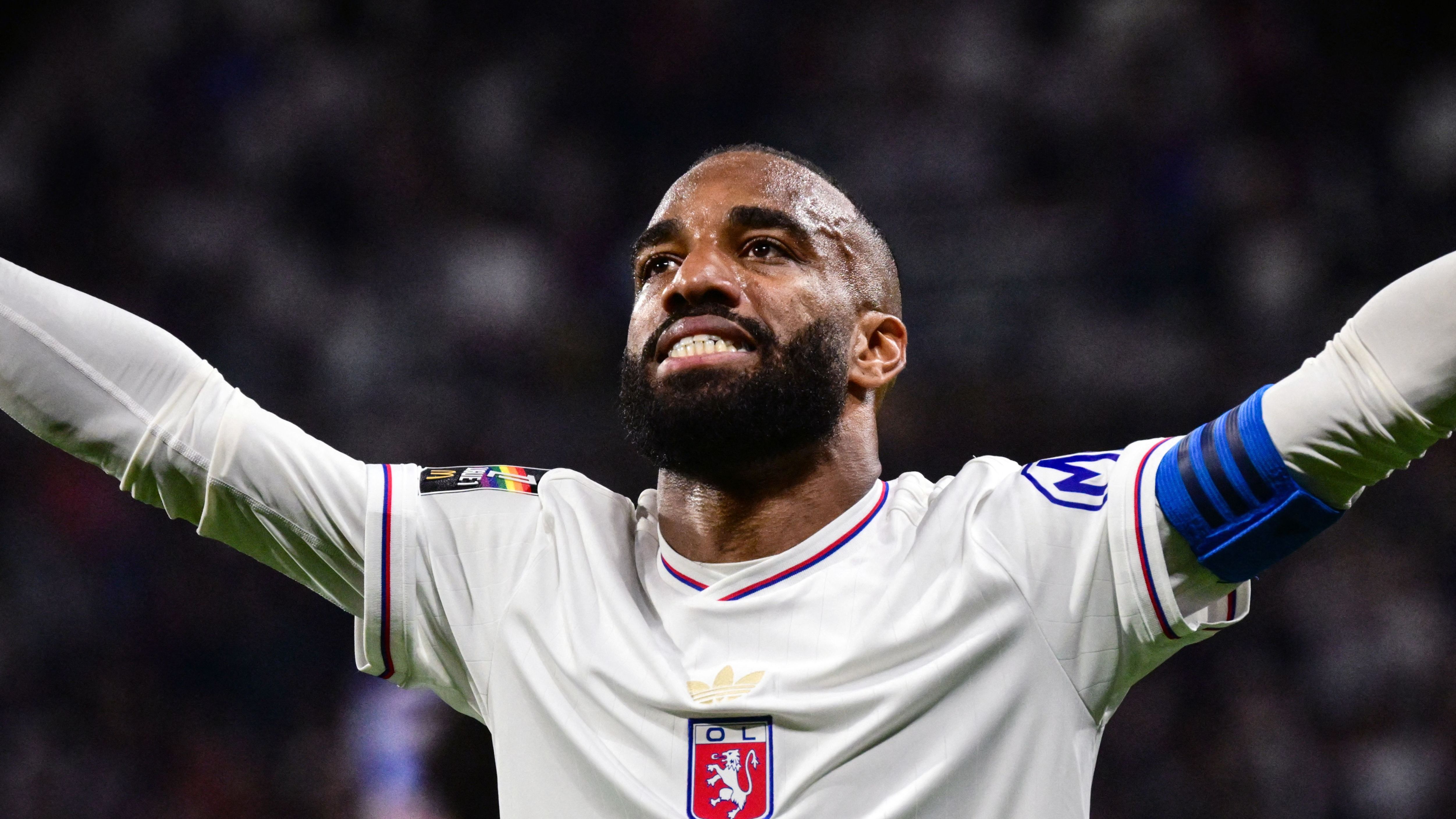 FBL-FRA-LIGUE1-LYON-ANGERS