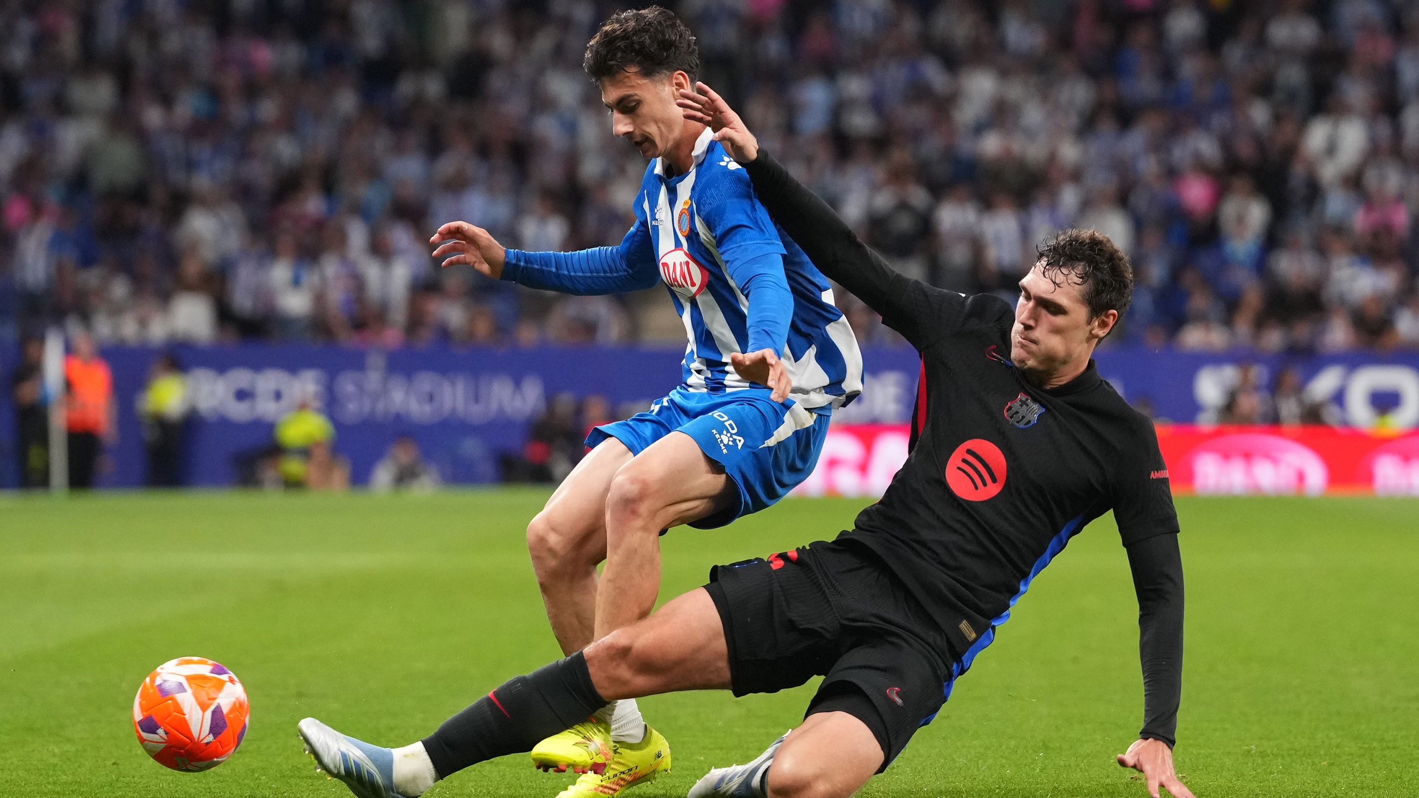 أرقام تخفف حدة الأزمة 