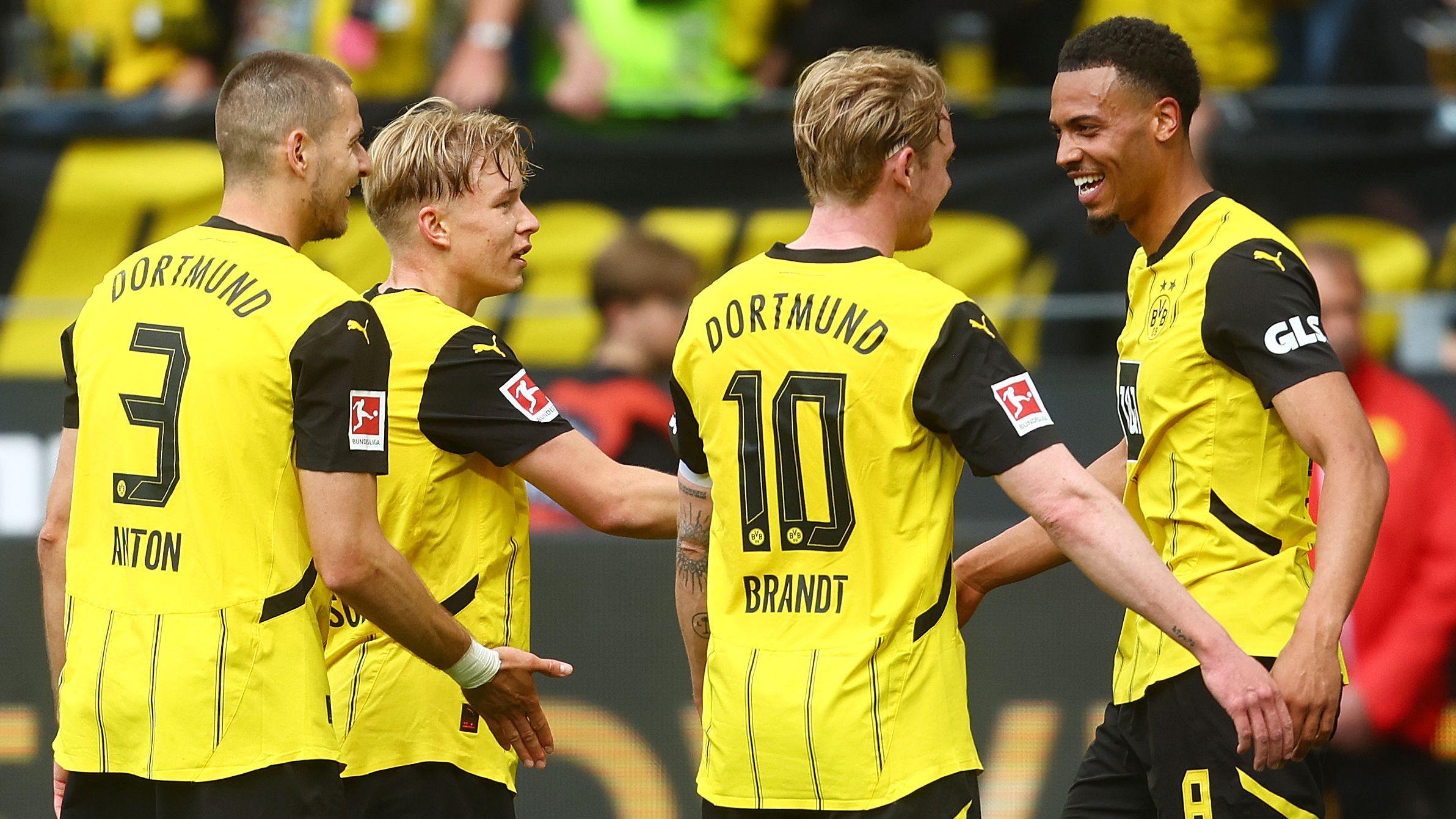 Borussia Dortmund v Holstein Kiel - Bundesliga