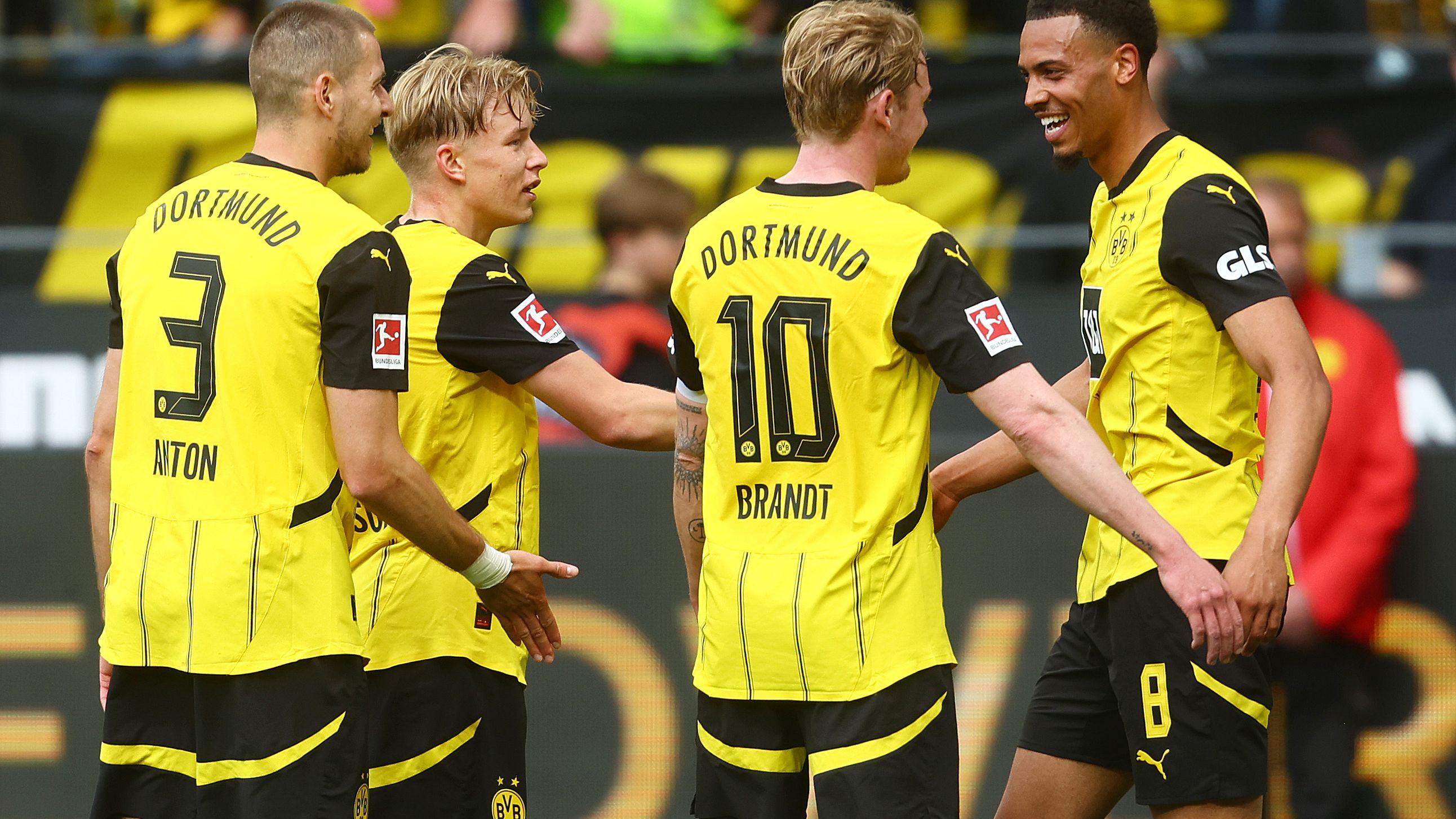Borussia Dortmund v Holstein Kiel - Bundesliga