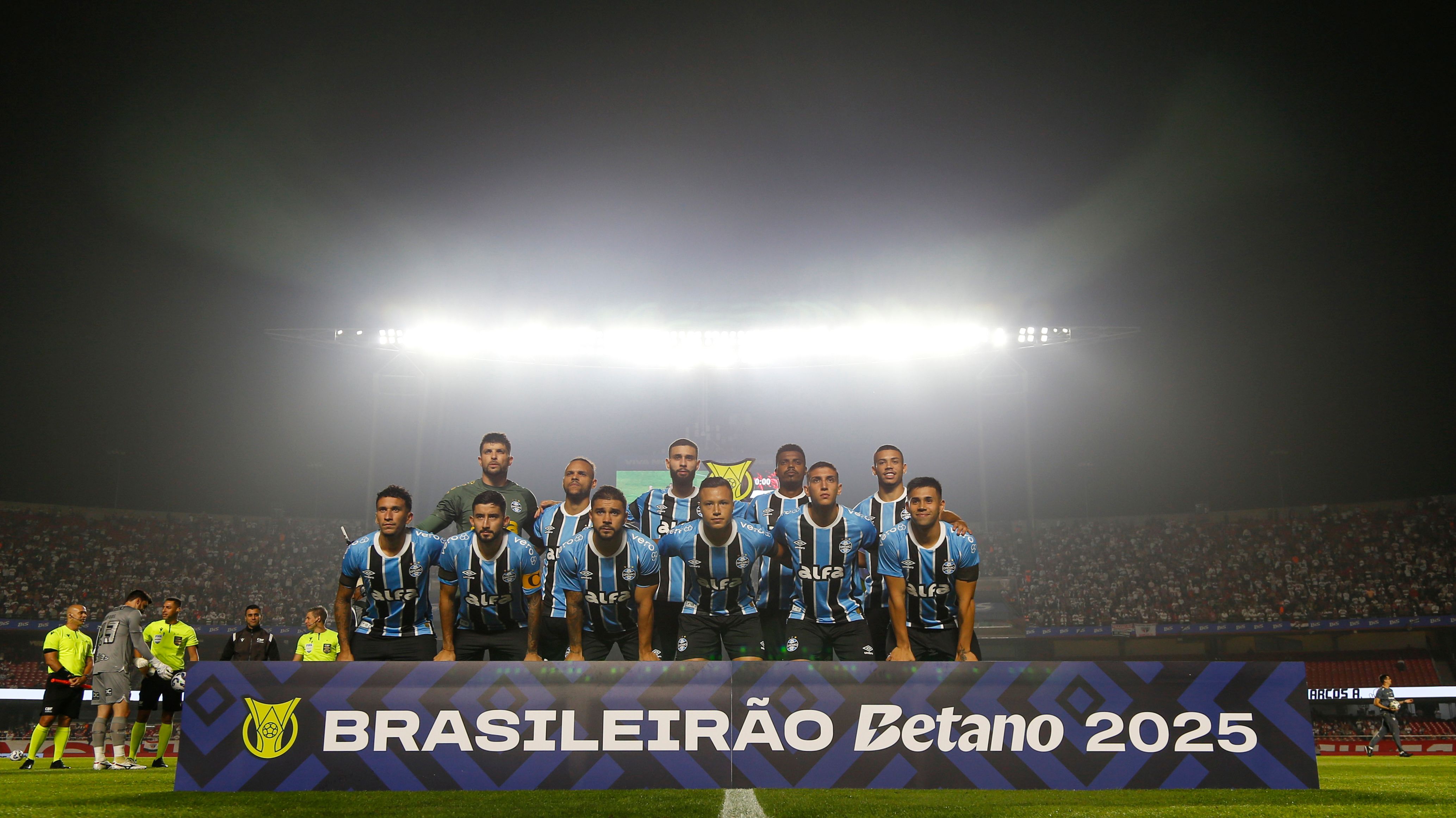 Sao Paulo v Gremio - Brasileirao 2025