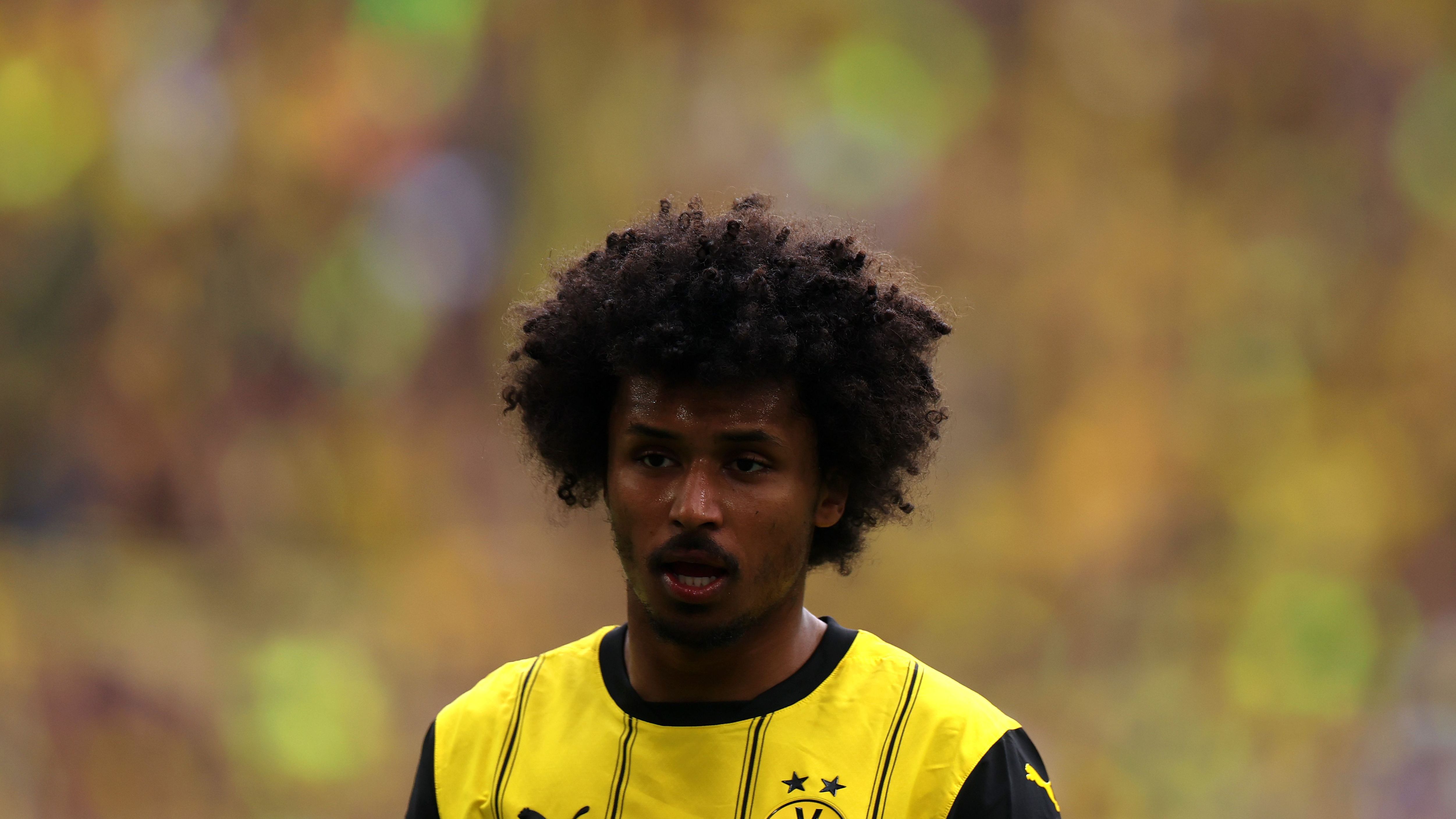 Borussia Dortmund v Holstein Kiel - Bundesliga