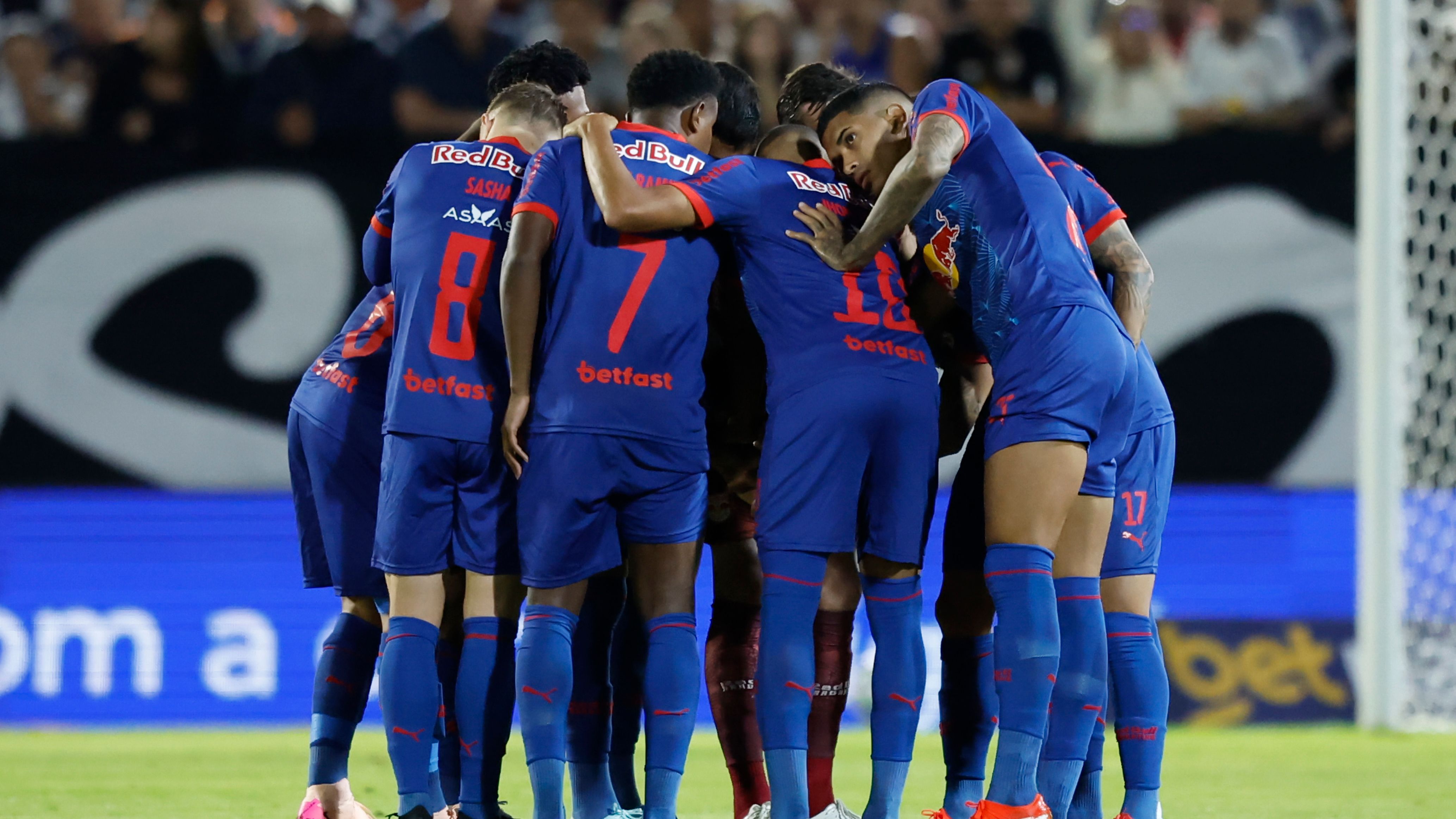 Bragantino v Palmeiras - Brasileirao 2025