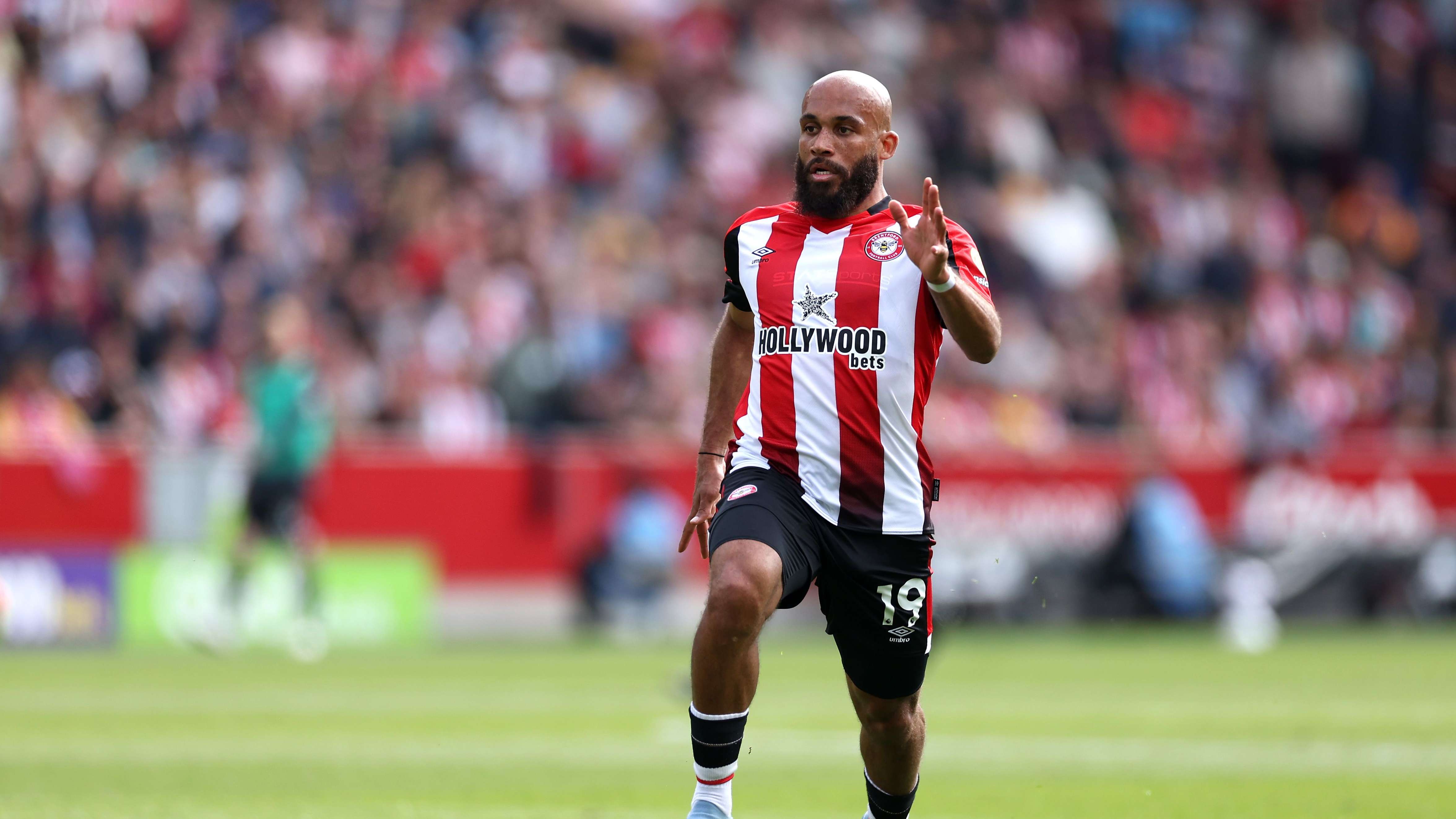 Brentford FC v Fulham FC - Premier League