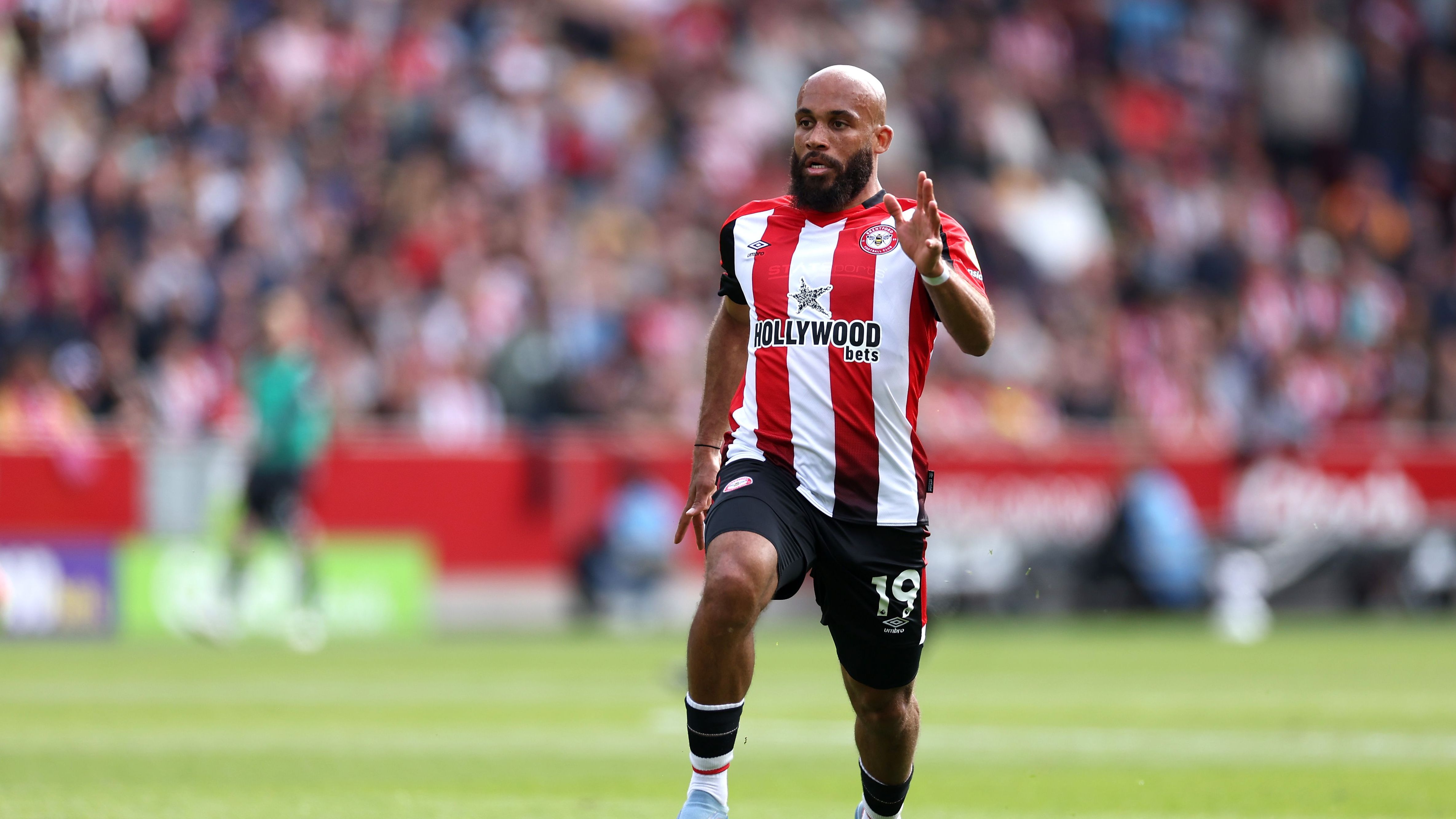 Brentford FC v Fulham FC - Premier League