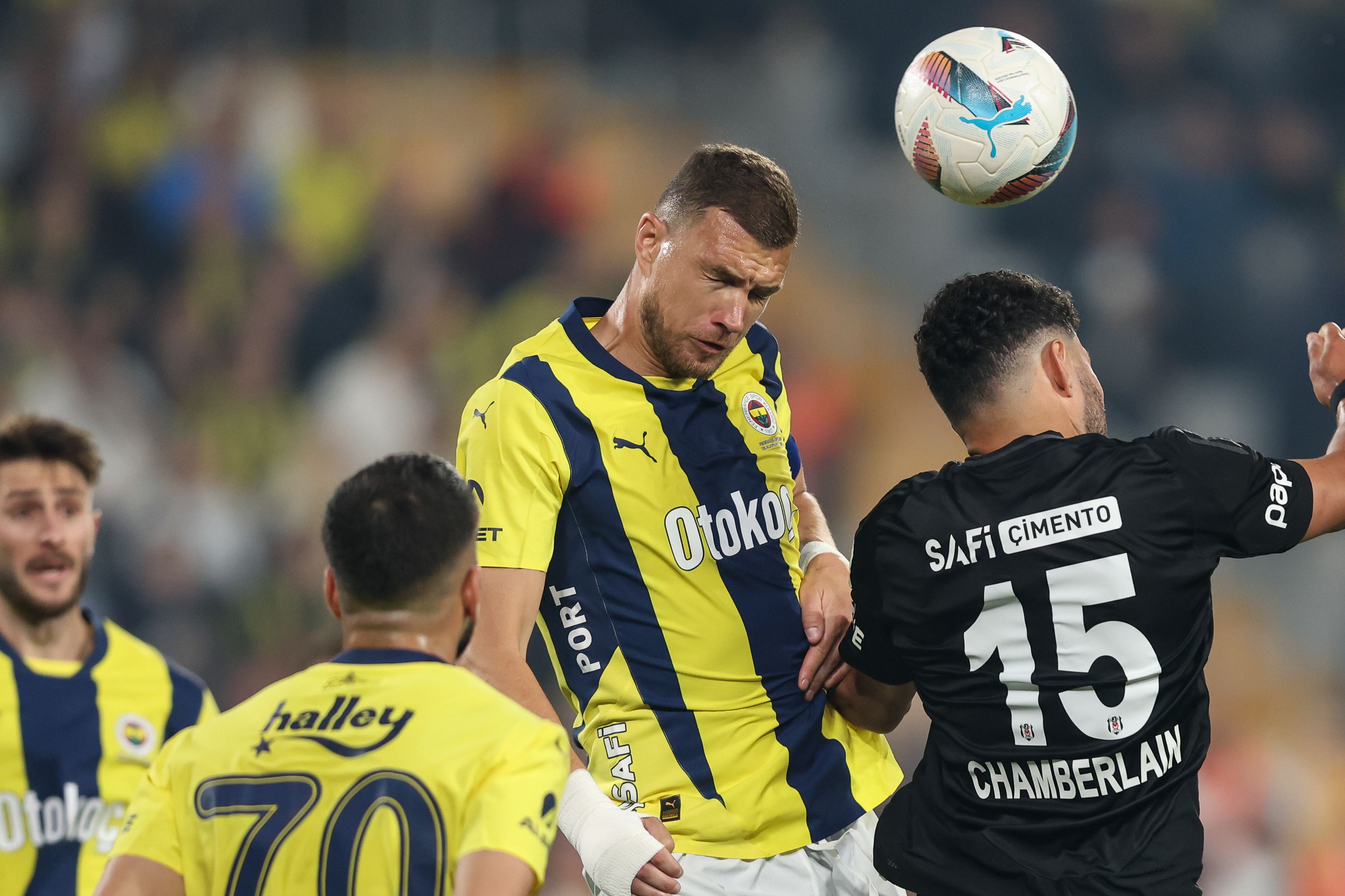Fenerbahce v Besiktas - Turkish Super League