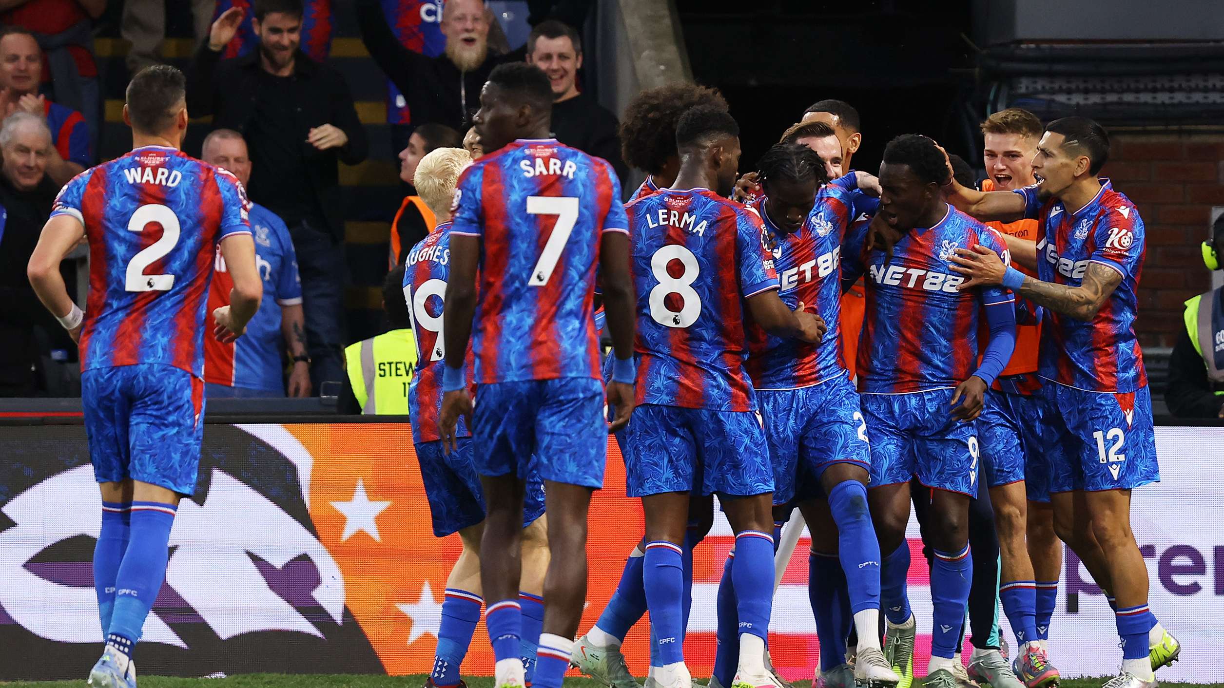 Crystal Palace FC v Wolverhampton Wanderers FC - Premier League