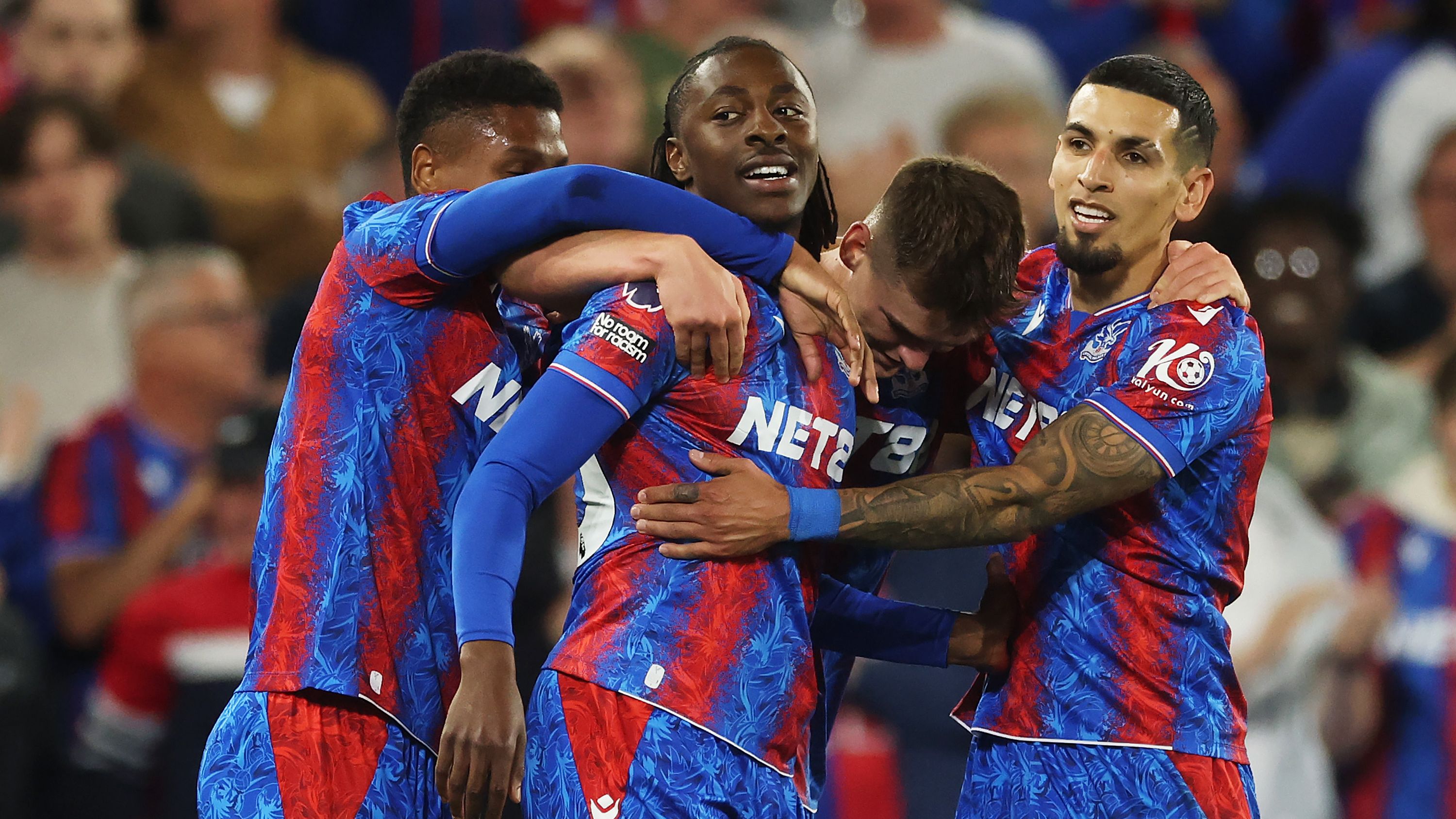 Crystal Palace FC v Wolverhampton Wanderers FC - Premier League