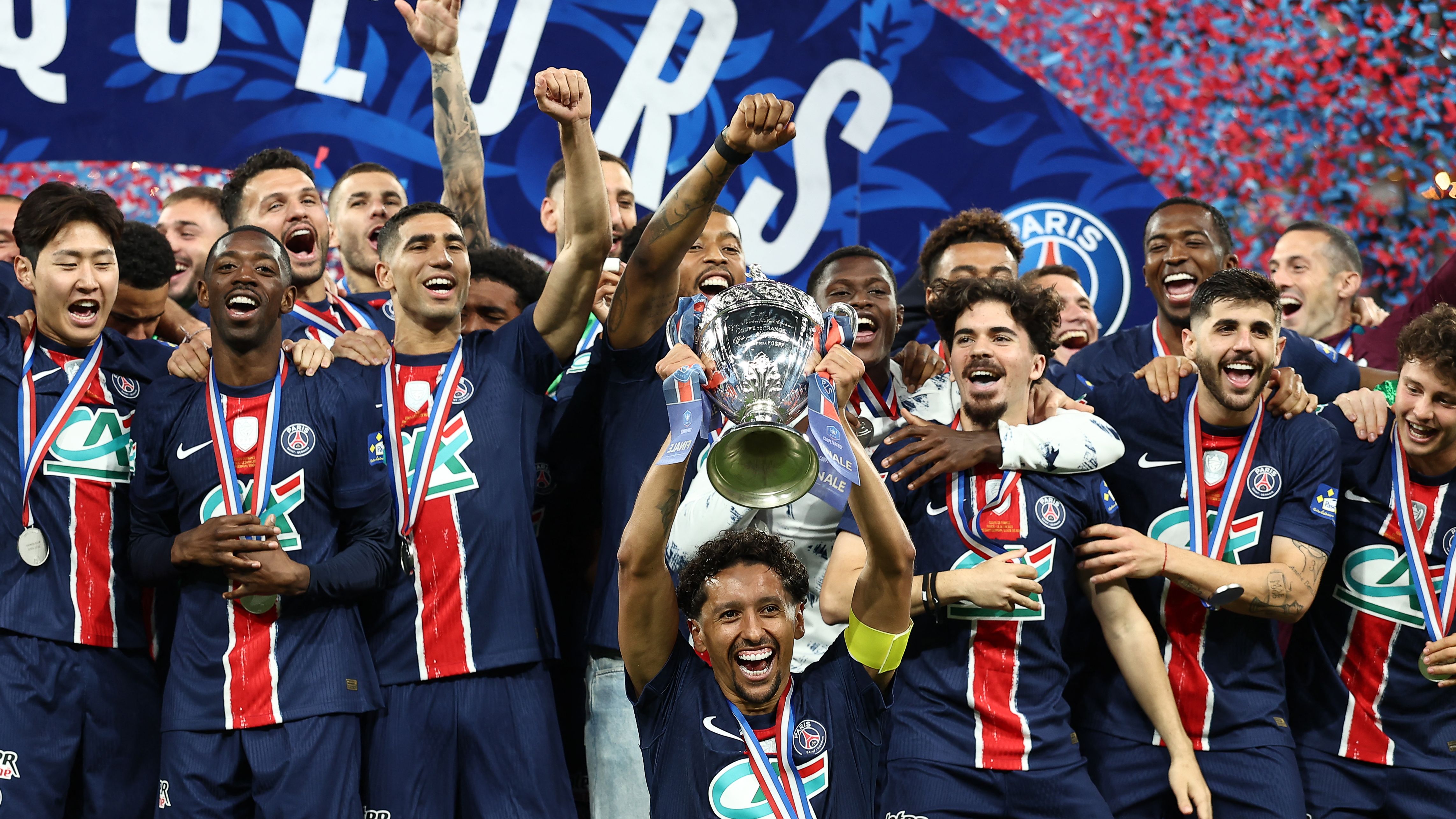 FBL-FRA-CUP-PSG-REIMS-FINAL-TROPHY