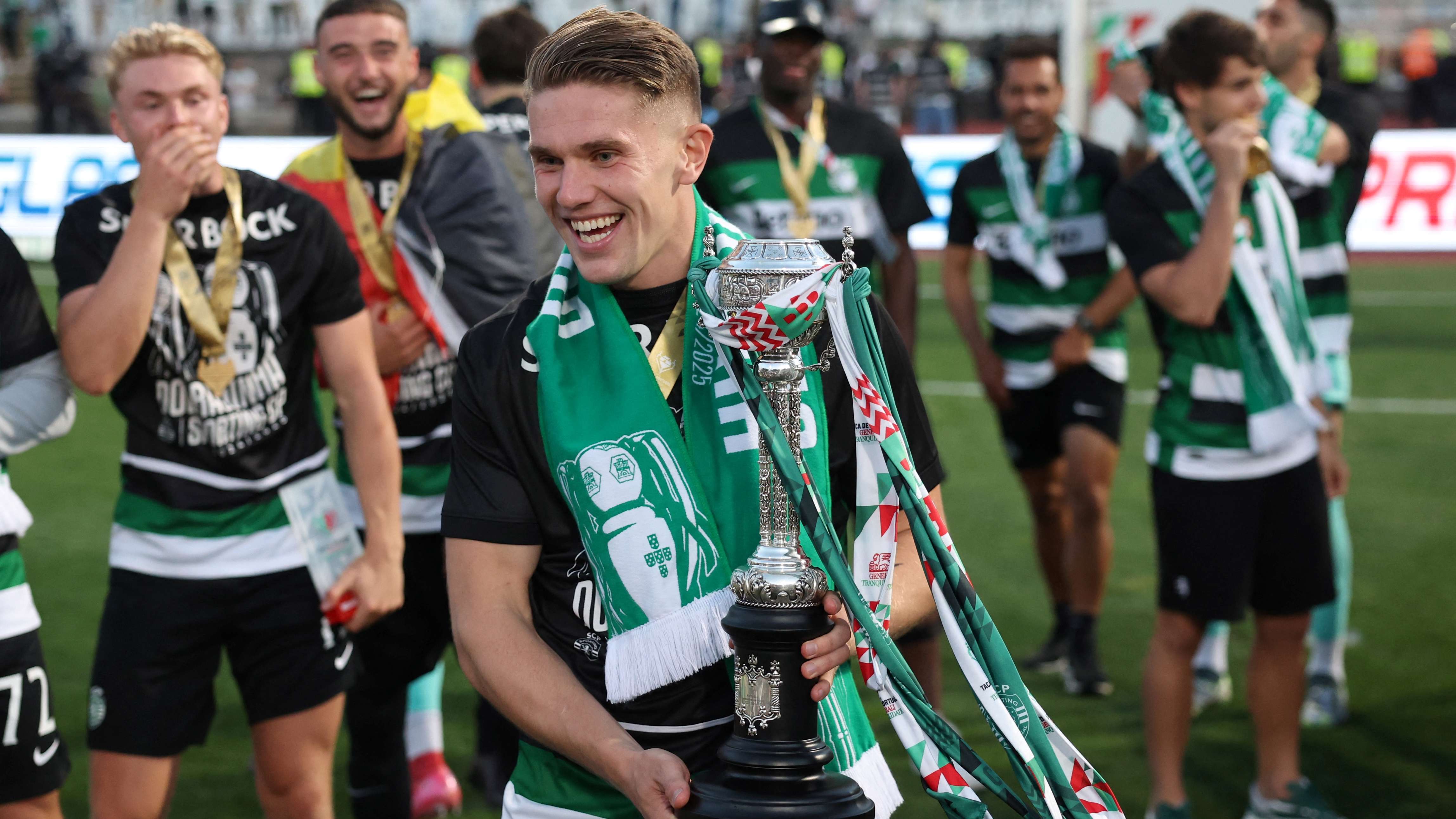 FBL-POR-CUP-BENFICA-SPORTING