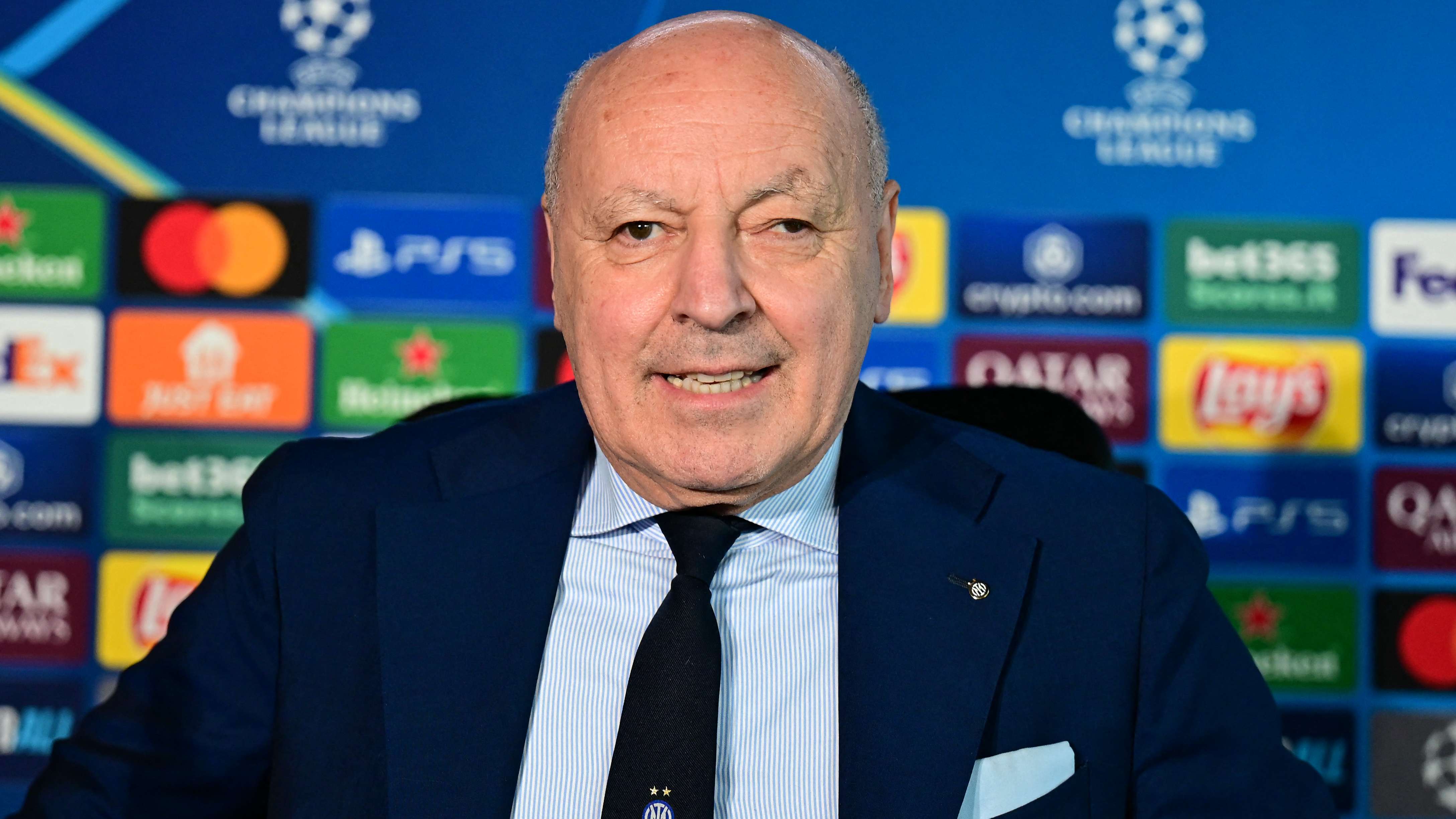 FBL-EUR-C1-INTER-PRESSER