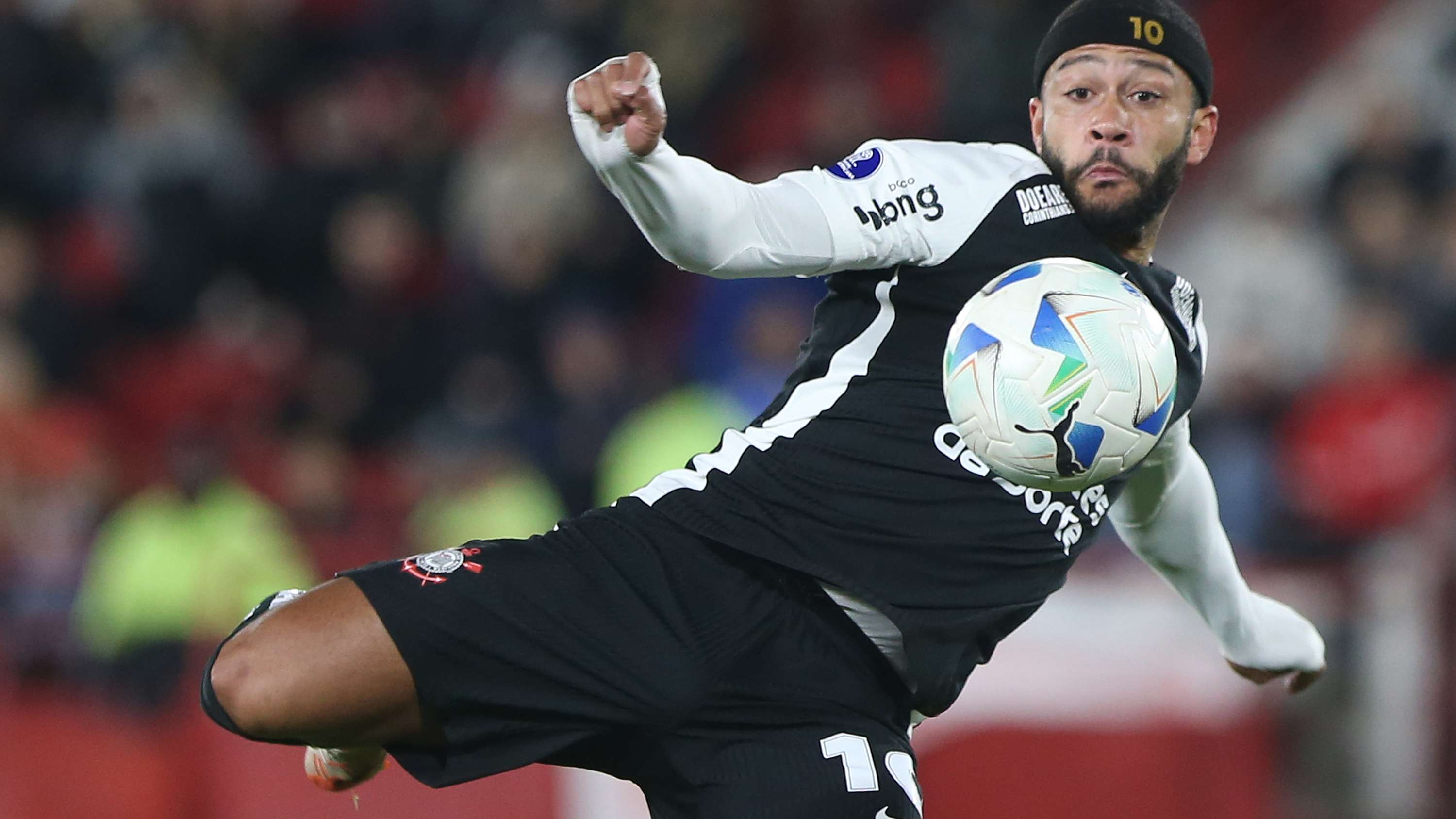 Huracan v Corinthians - Copa CONMEBOL Sudamericana 2025