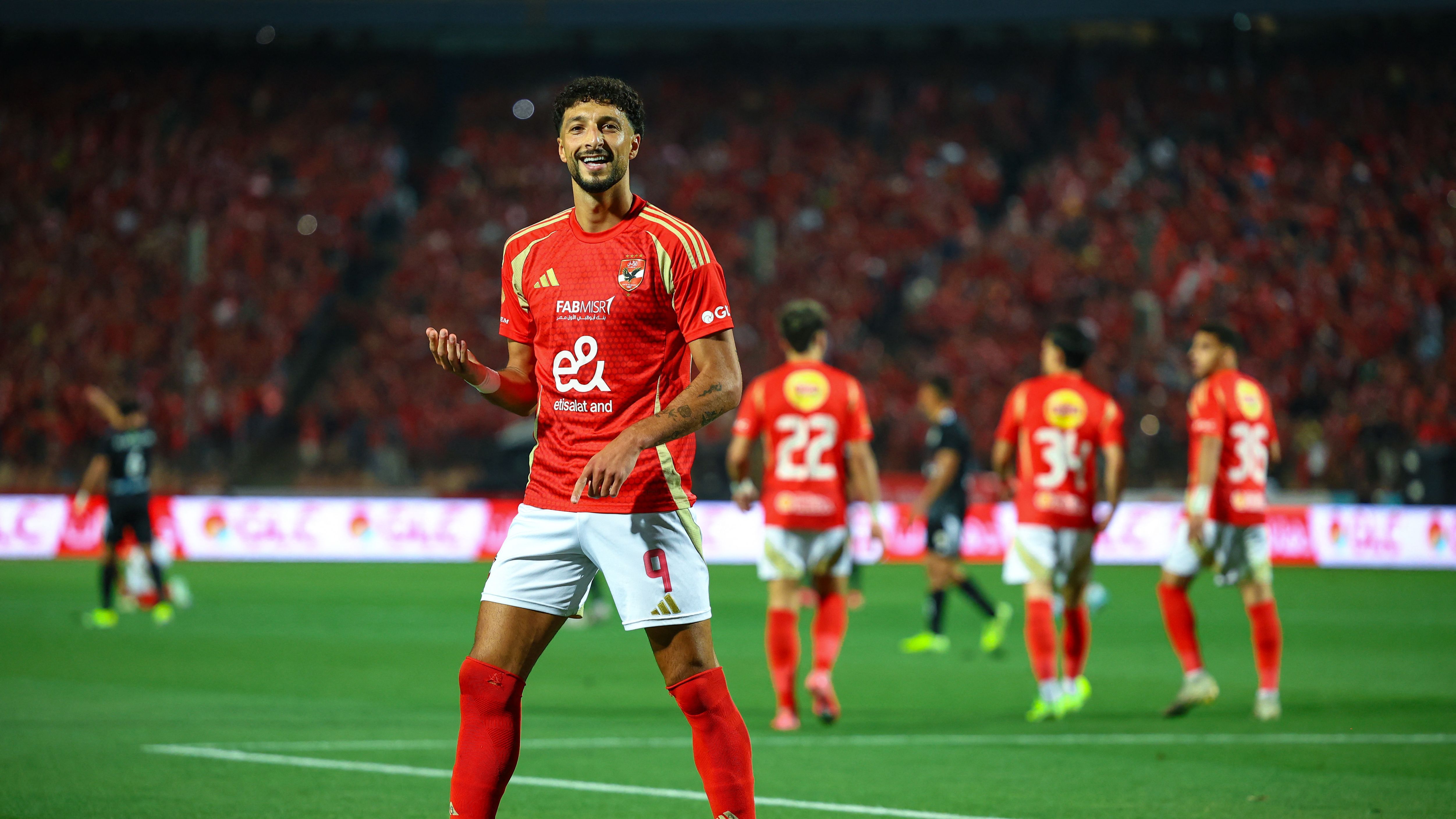 وسام أبو علي يعلن إصابة بالرباط الصليبي والغضروف بعد سقوطه باكيًا في الدوري الأمريكي