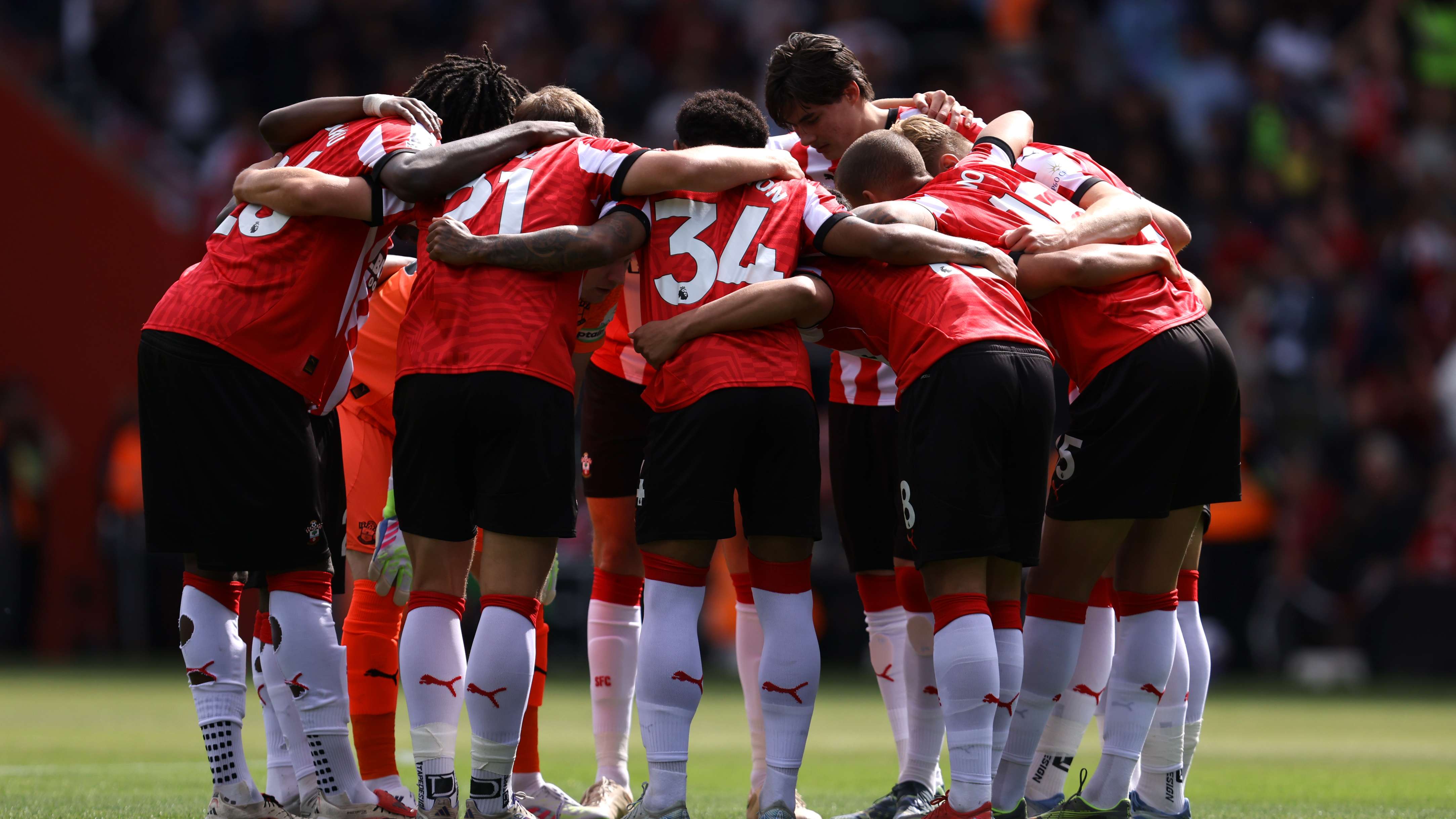 Southampton FC v Arsenal FC - Premier League
