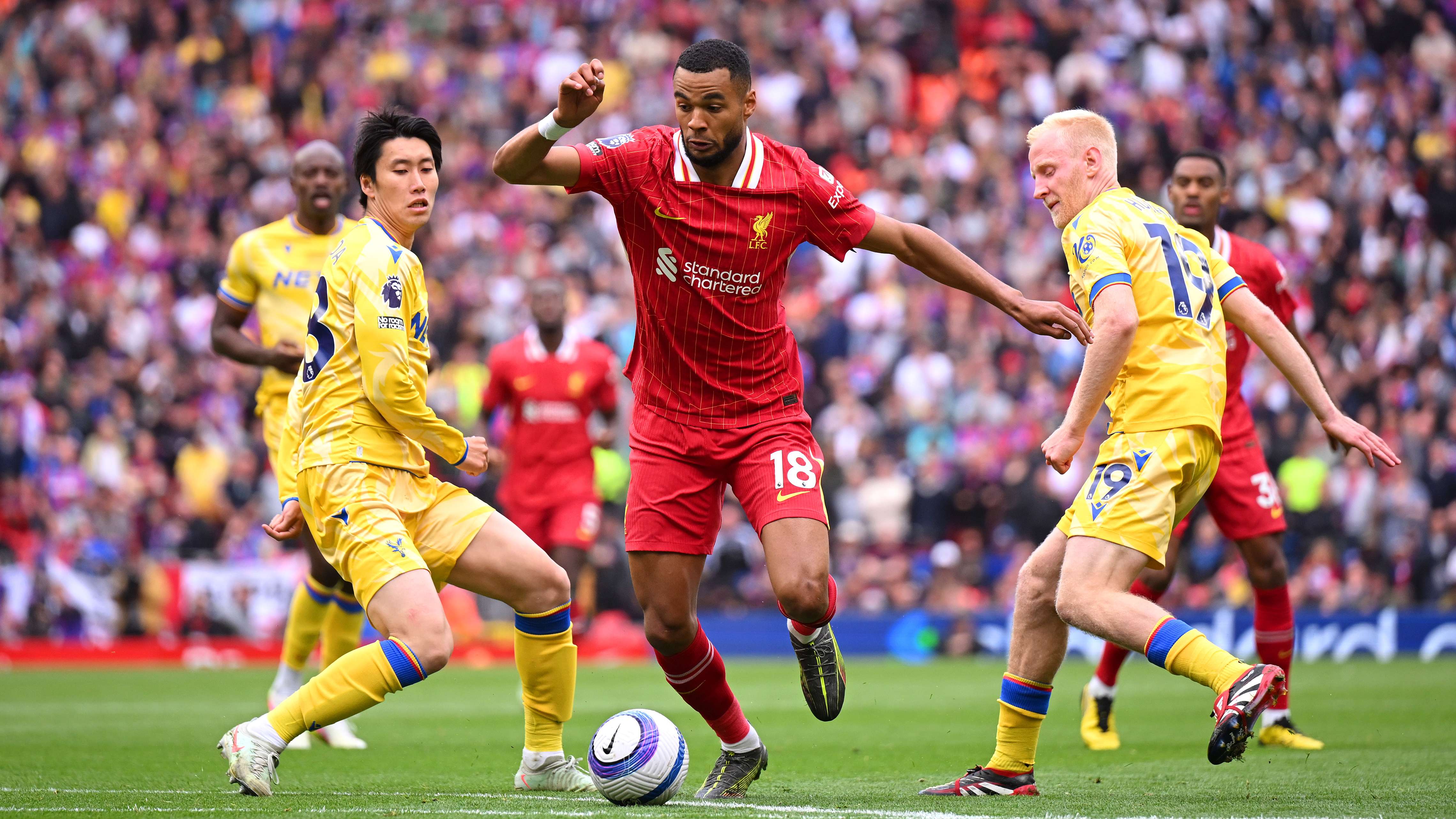 Liverpool FC v Crystal Palace FC - Premier League