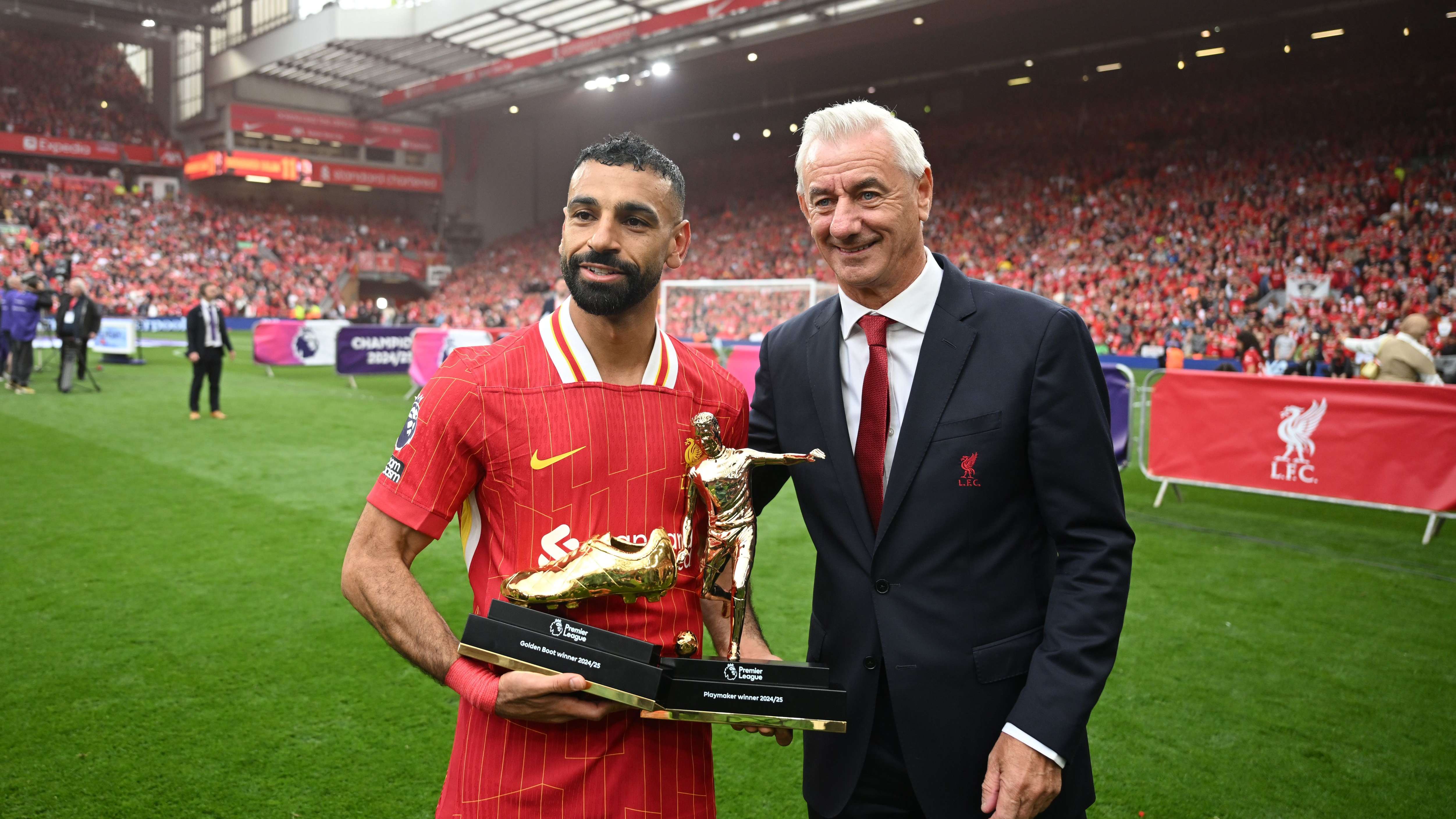 Liverpool FC v Crystal Palace FC - Premier League