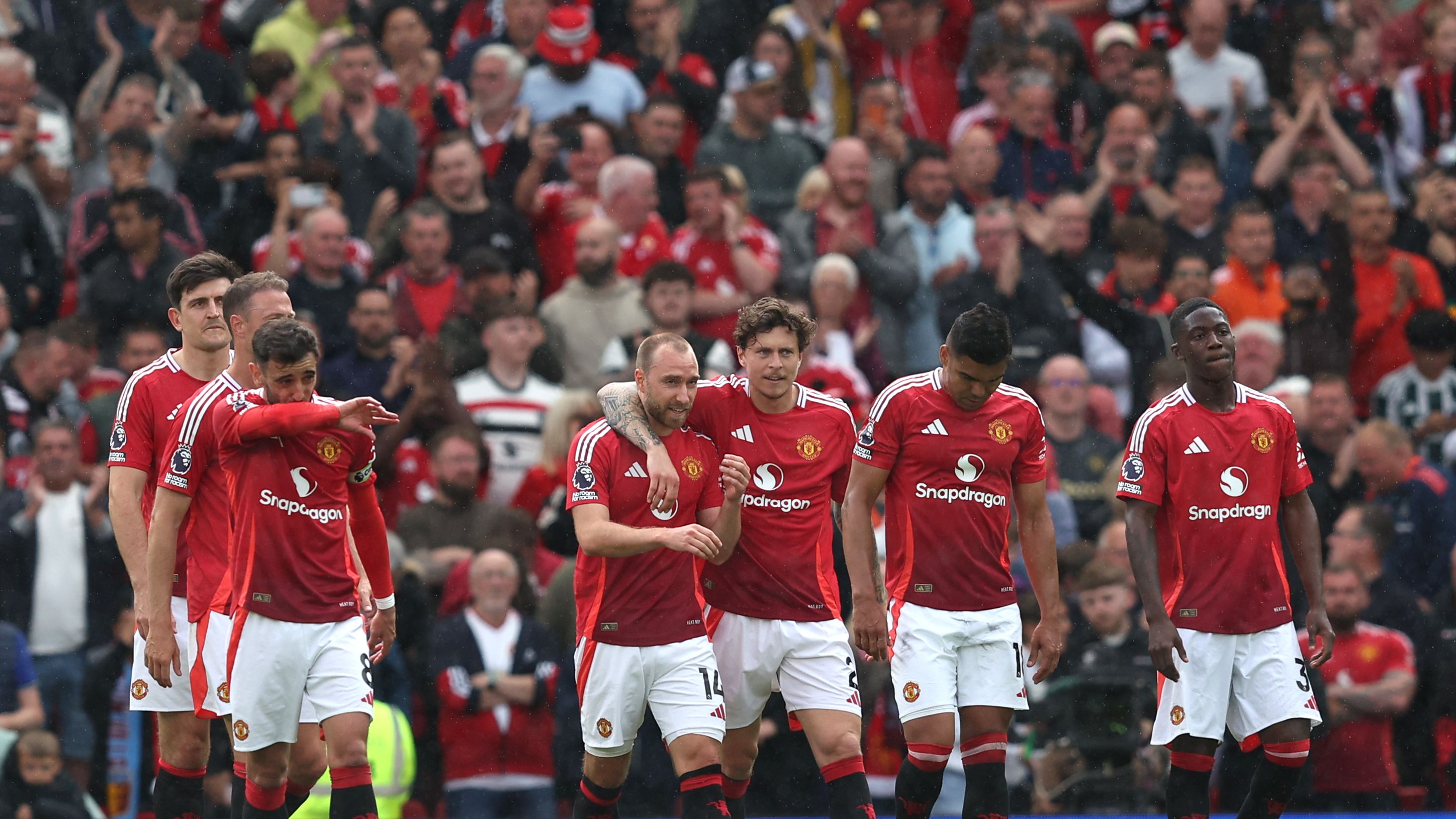 Manchester United FC v Aston Villa FC - Premier League