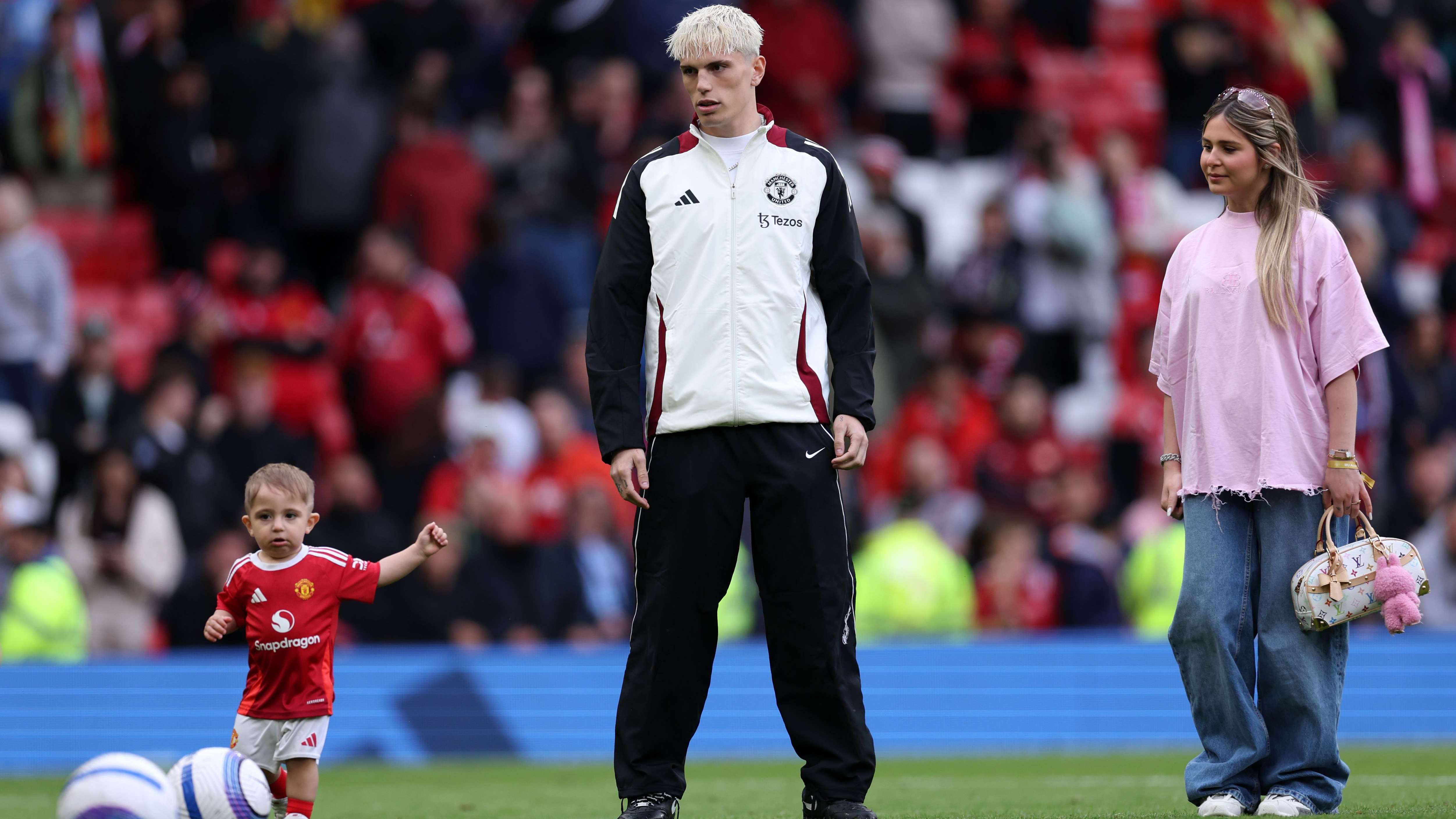 Manchester United FC v Aston Villa FC - Premier League