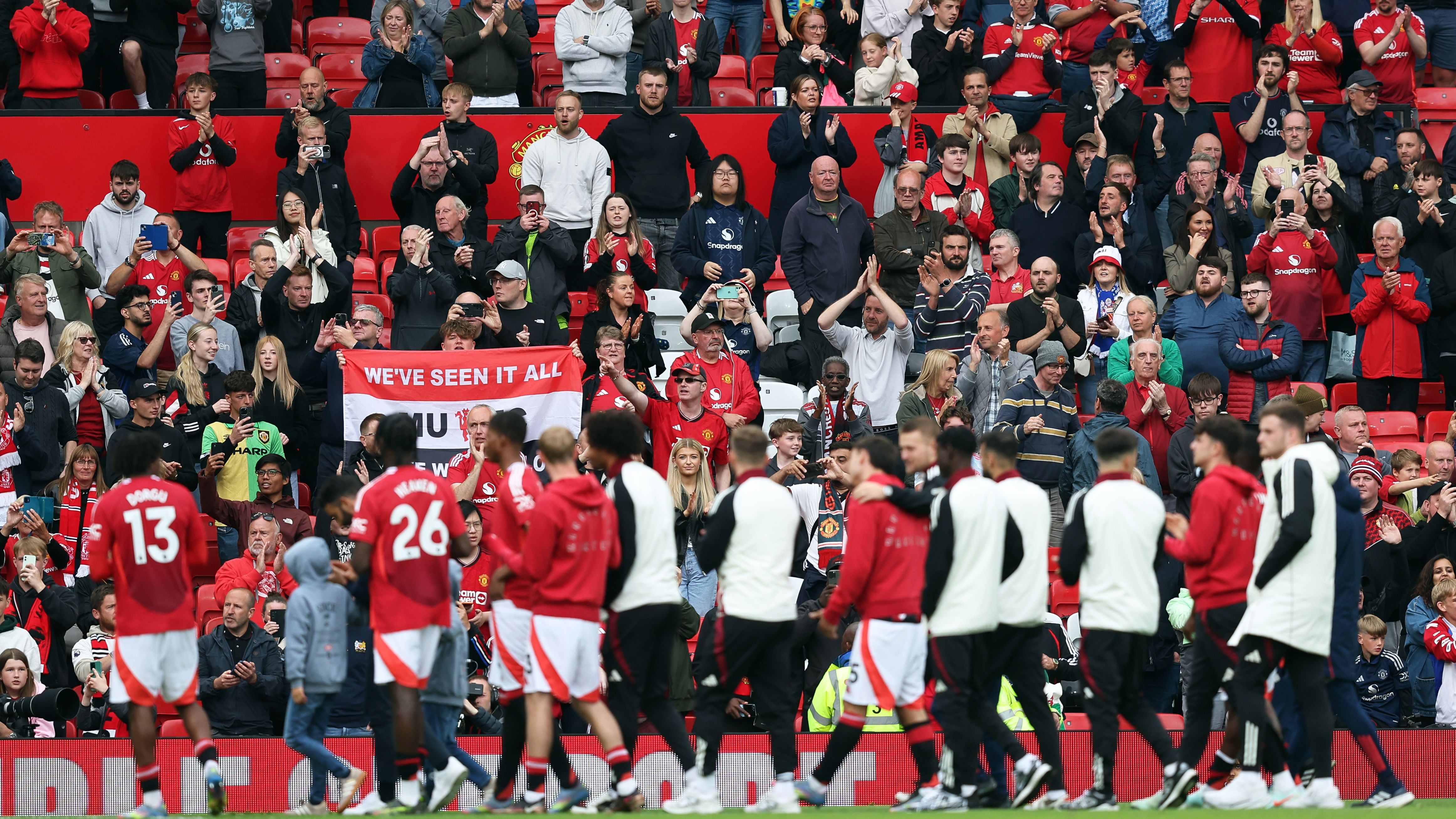 Manchester United FC v Aston Villa FC - Premier League