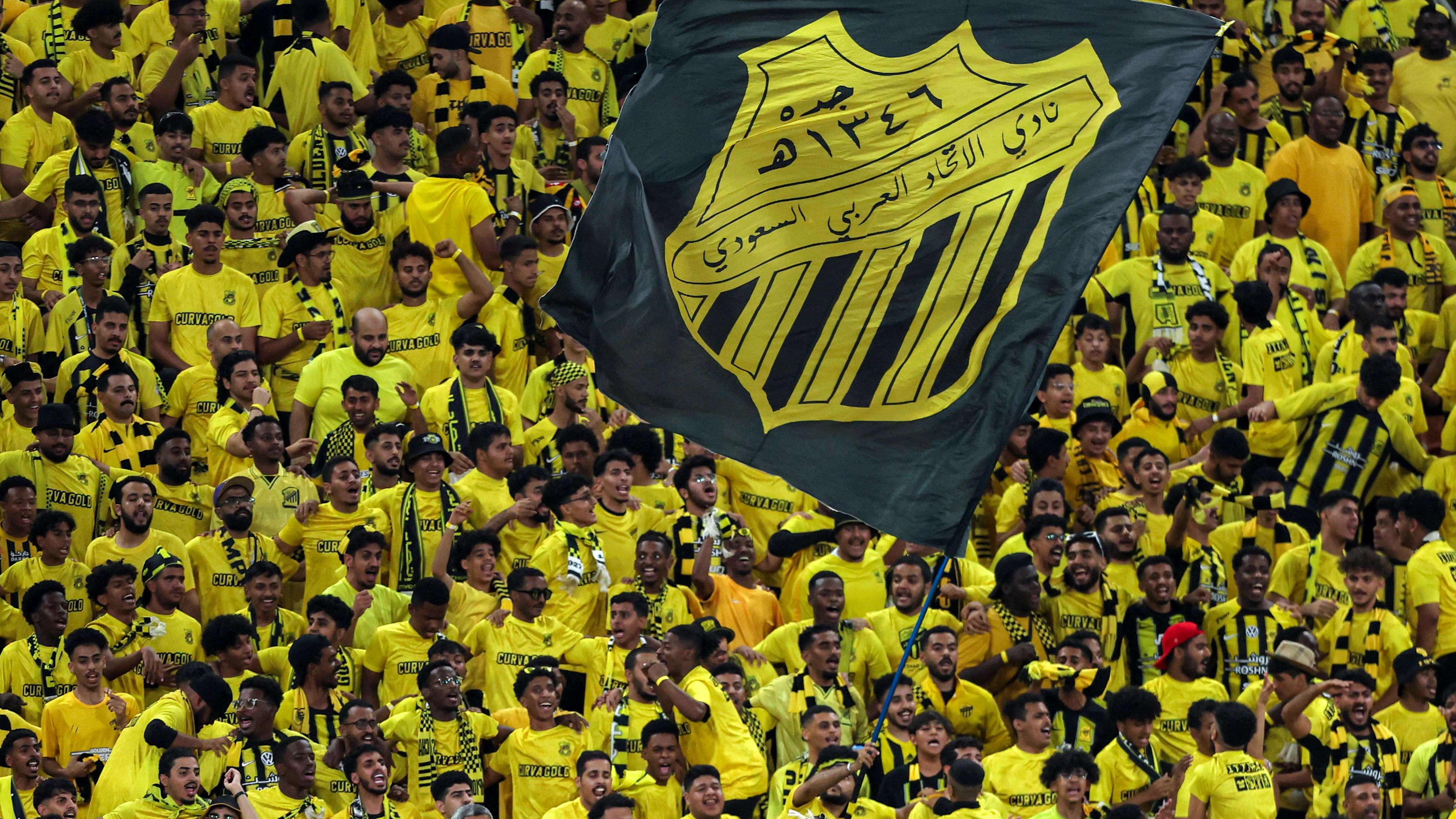 FBL-KSA-CUP-ITTIHAD-QADSIAH-FANS