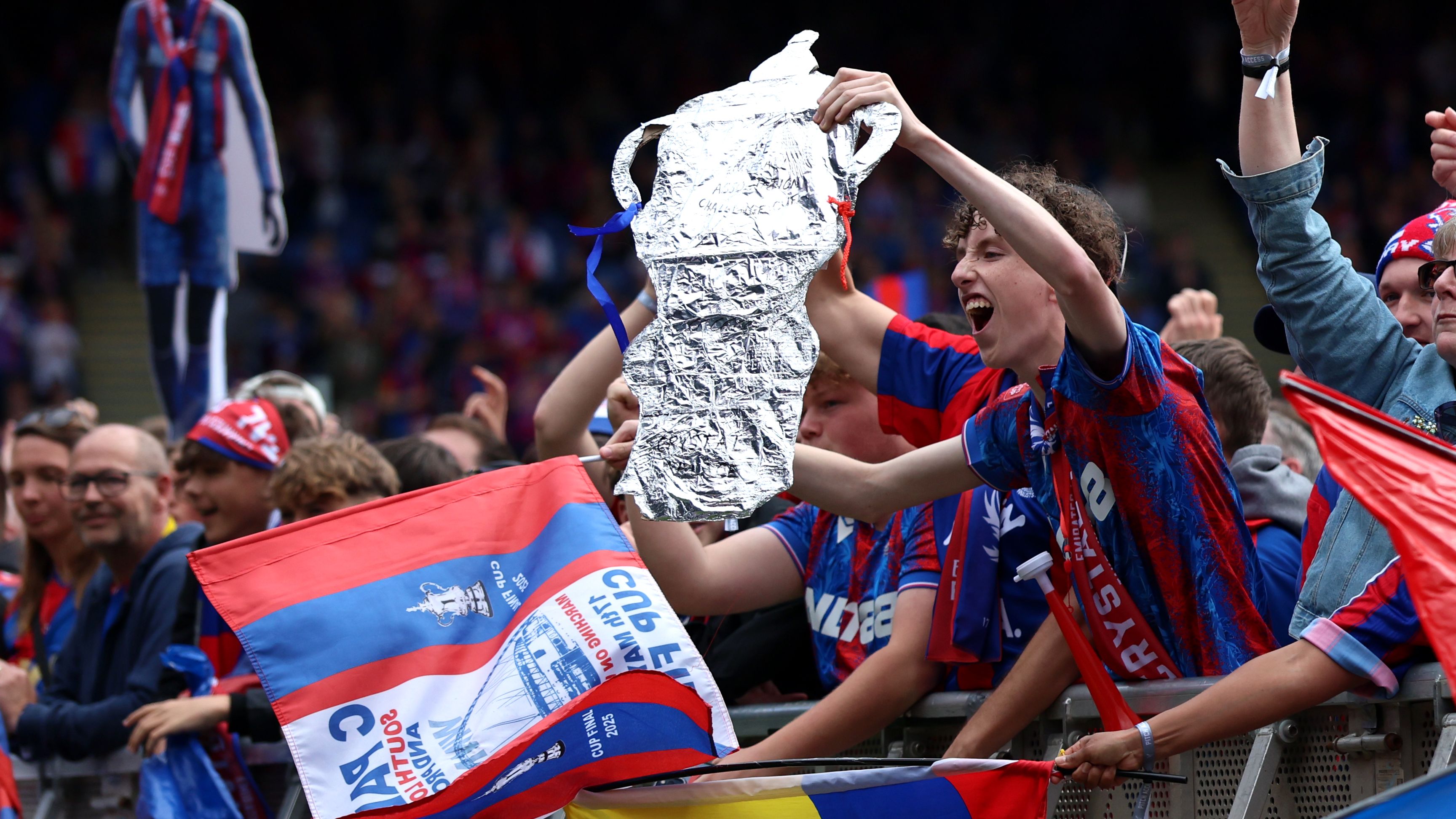 Crystal Palace FA Cup Trophy Parade & Celebrations