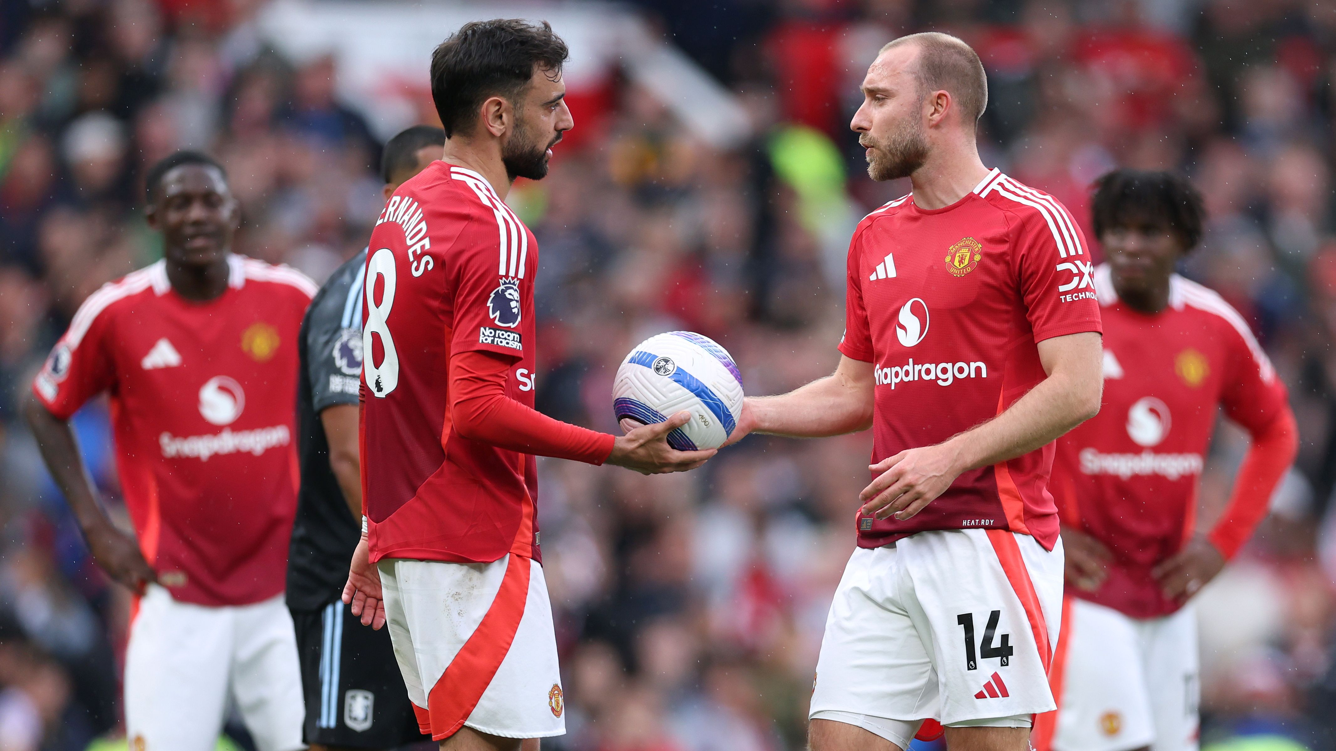 Manchester United FC v Aston Villa FC - Premier League