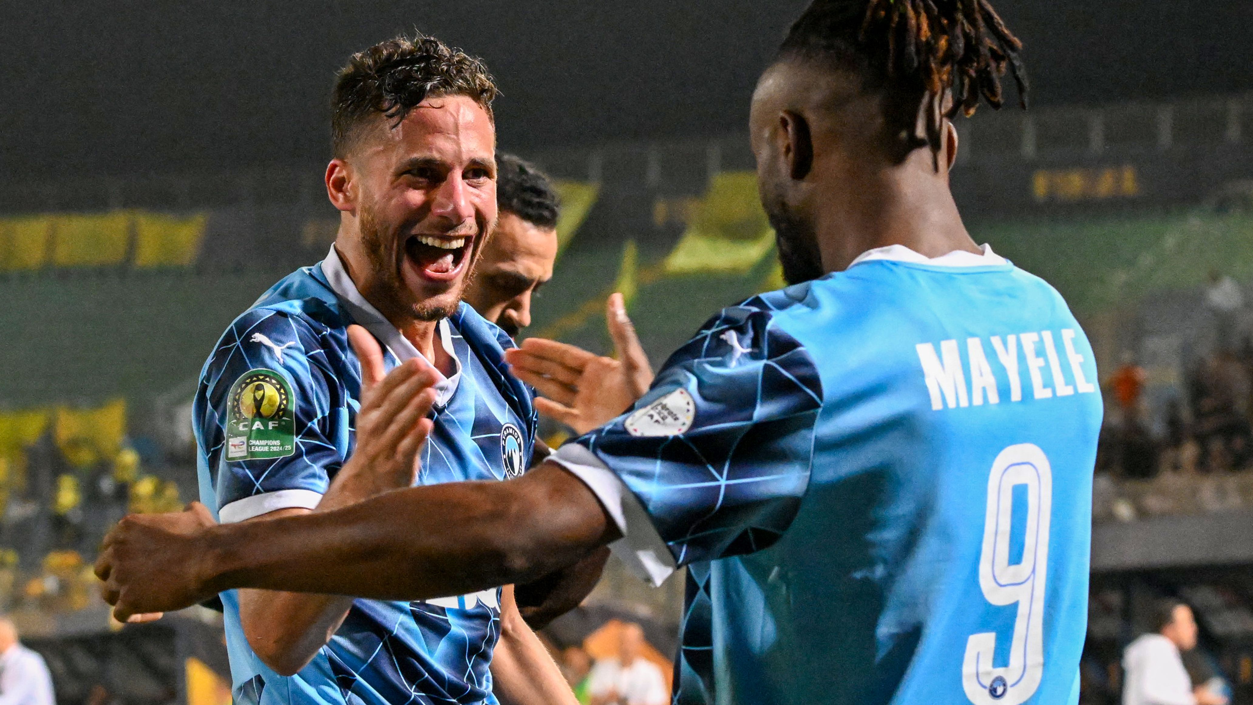 FBL-CAF-C1-PYRAMIDS-SUNDOWNS