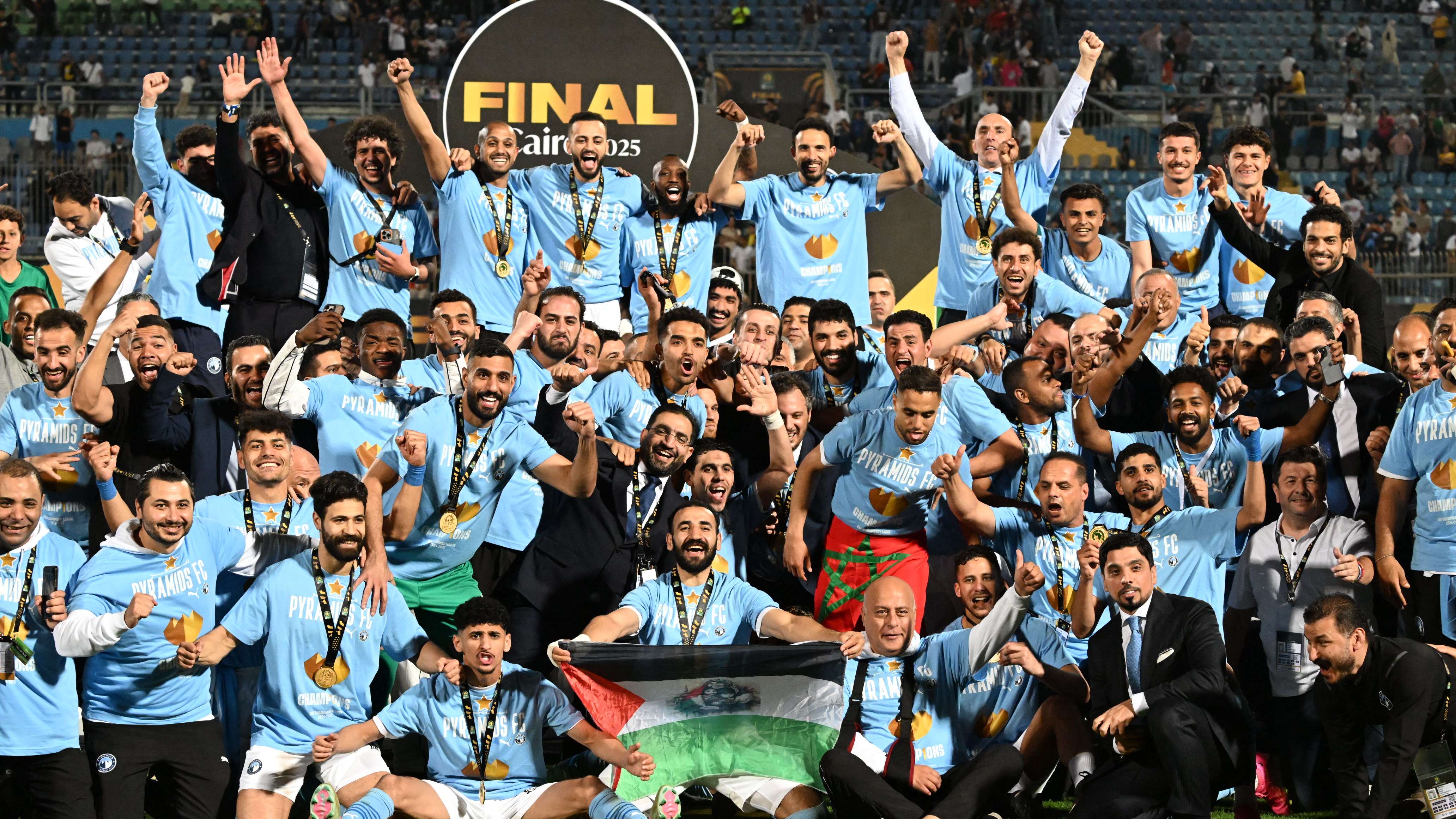 FBL-CAF-C1-PYRAMIDS-SUNDOWNS