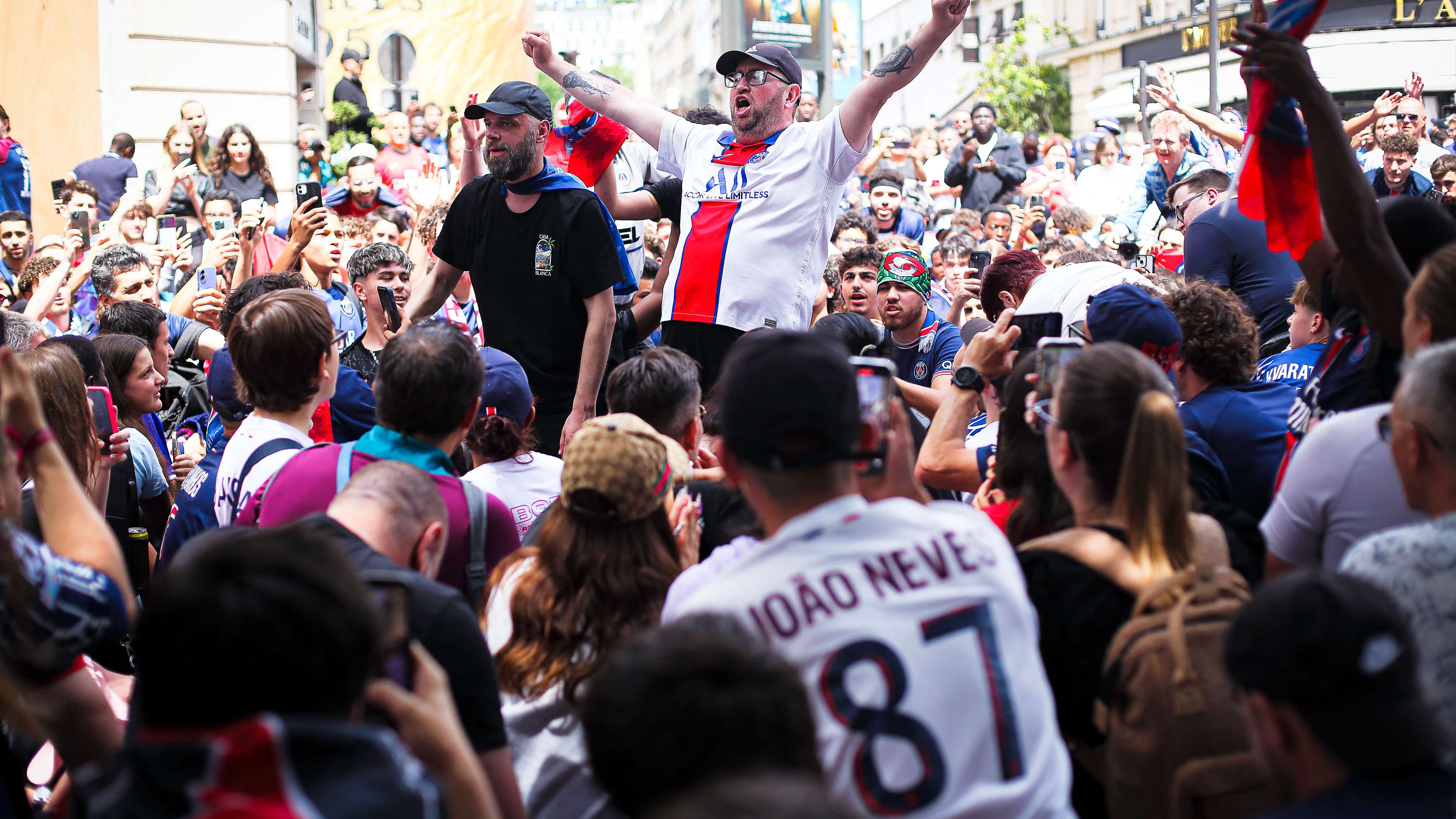 FRANCE-PSG-FOOTBALL-CELEBRATION-PARIS