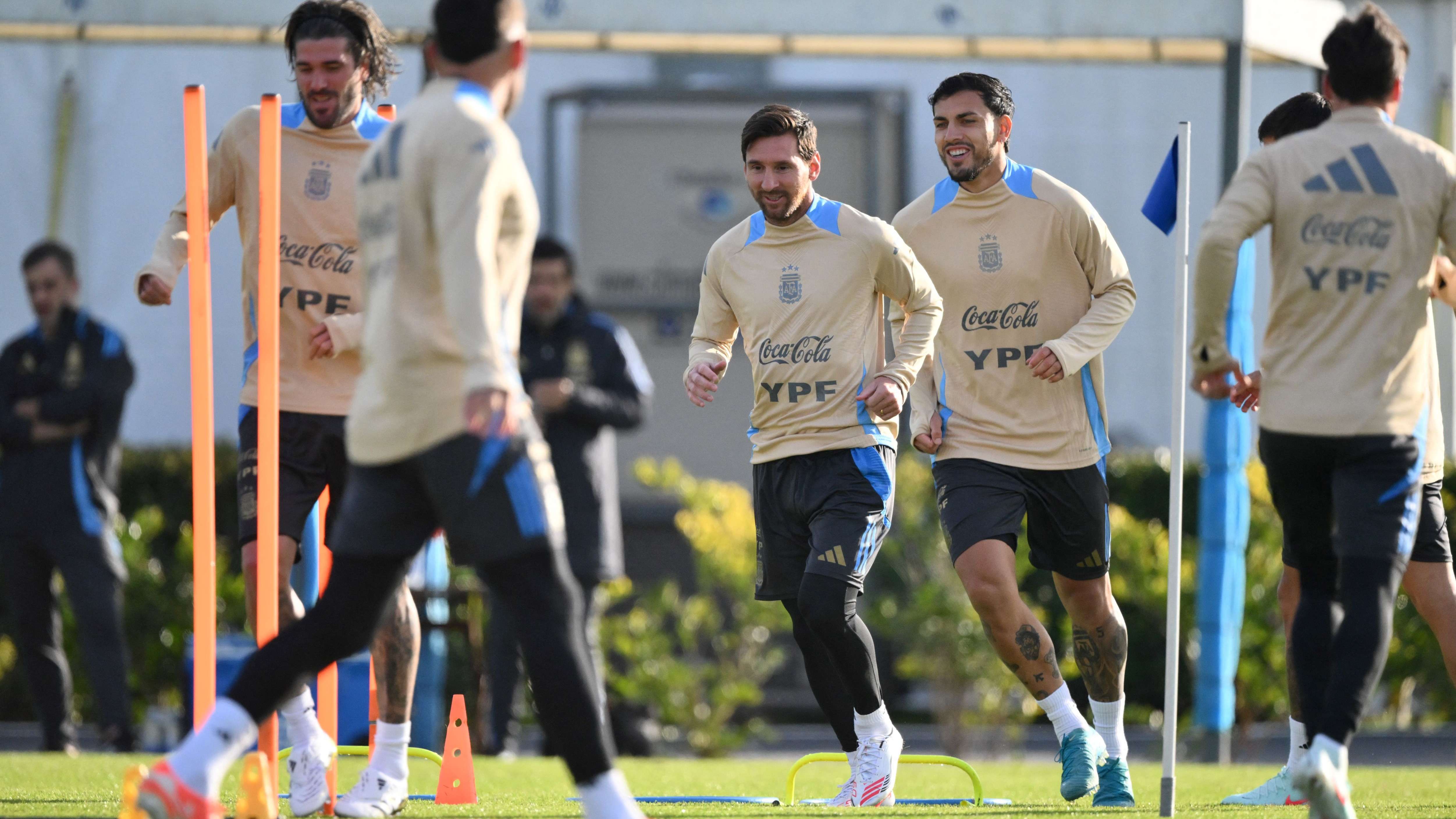 FBL-WC-2026-SAMERICA-QUALIFIERS-ARG-TRAINING