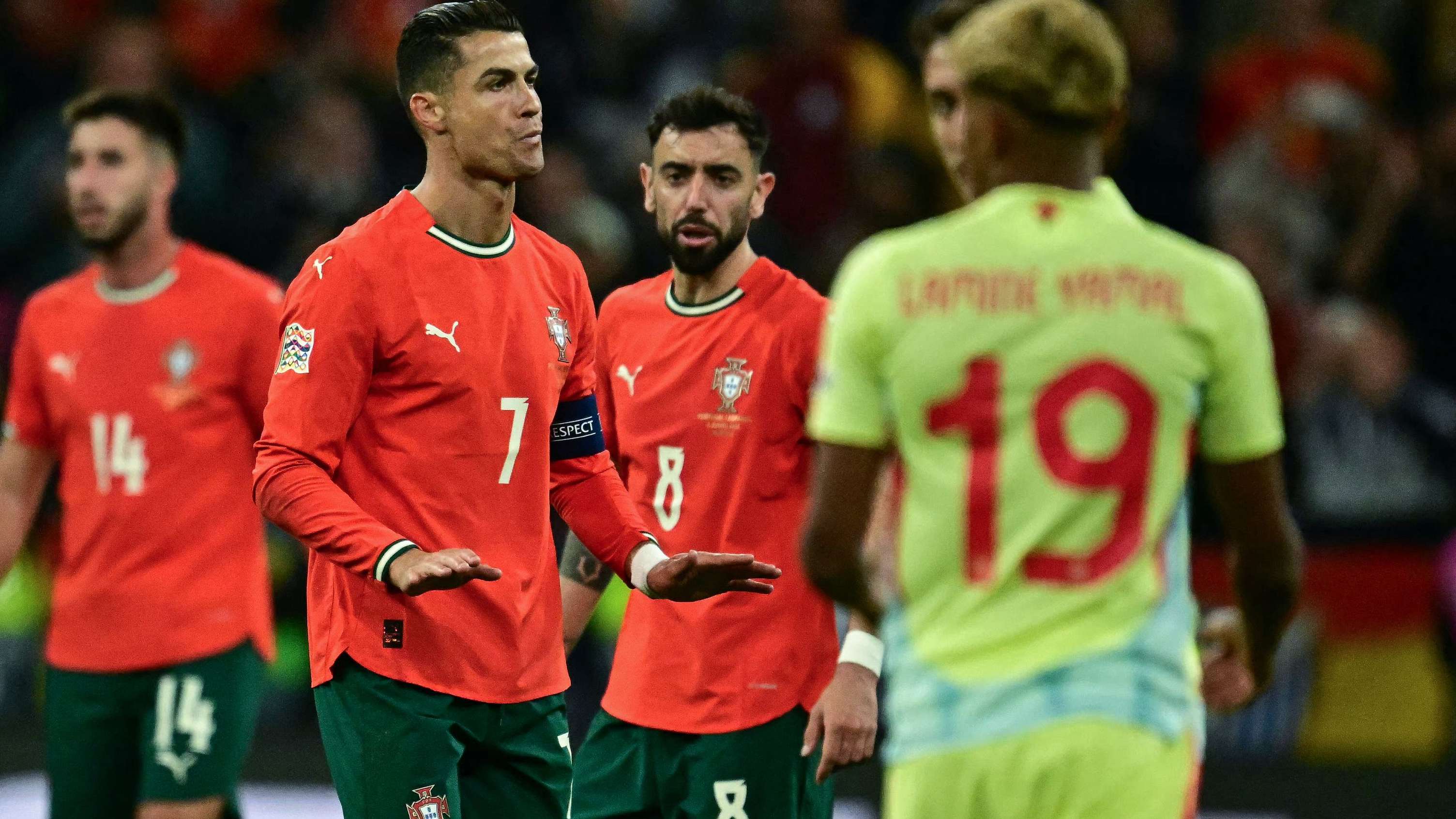 FBL-EUR-NATIONS-POR-ESP