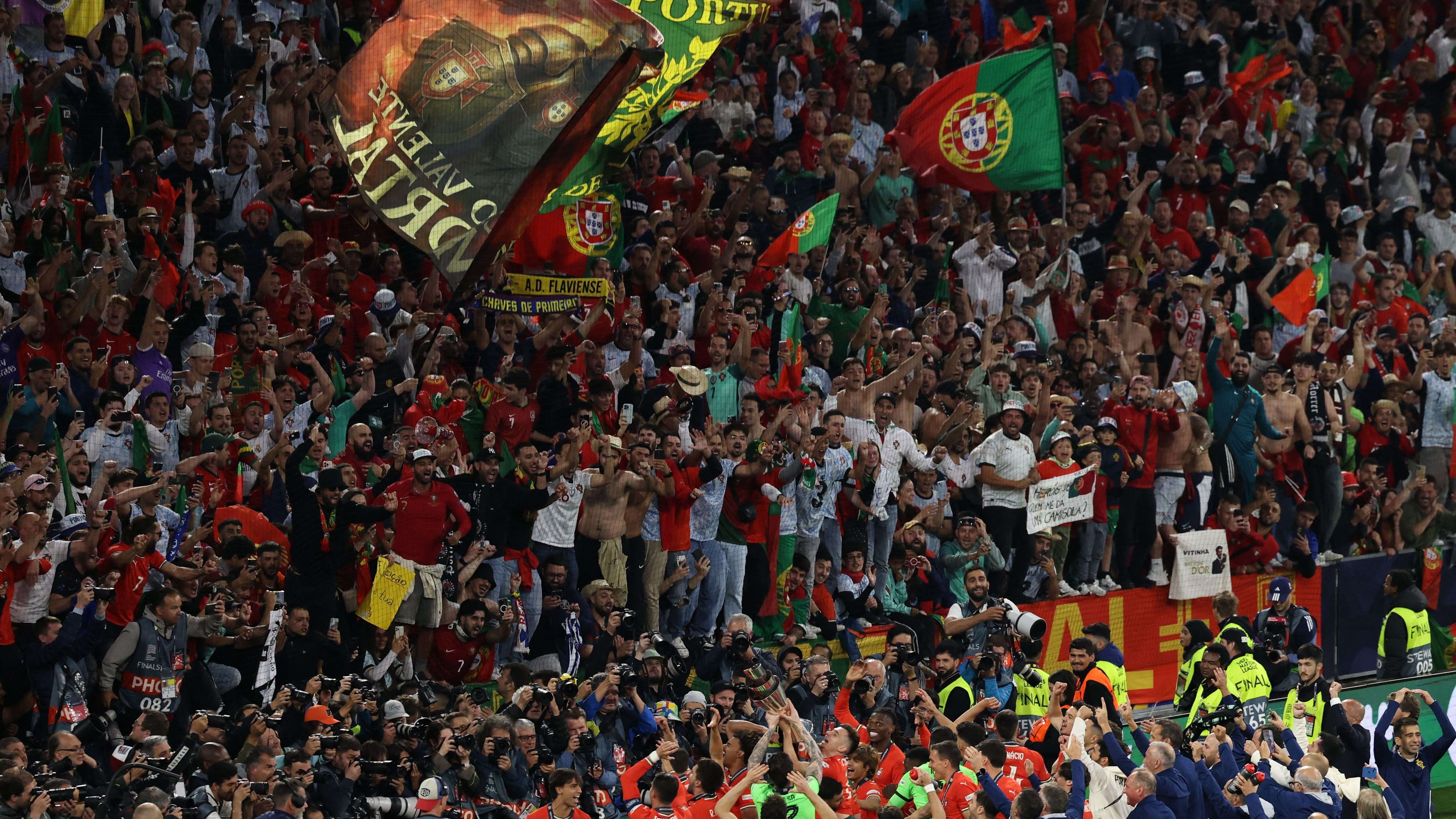 FBL-EUR-NATIONS-POR-ESP-TROPHY