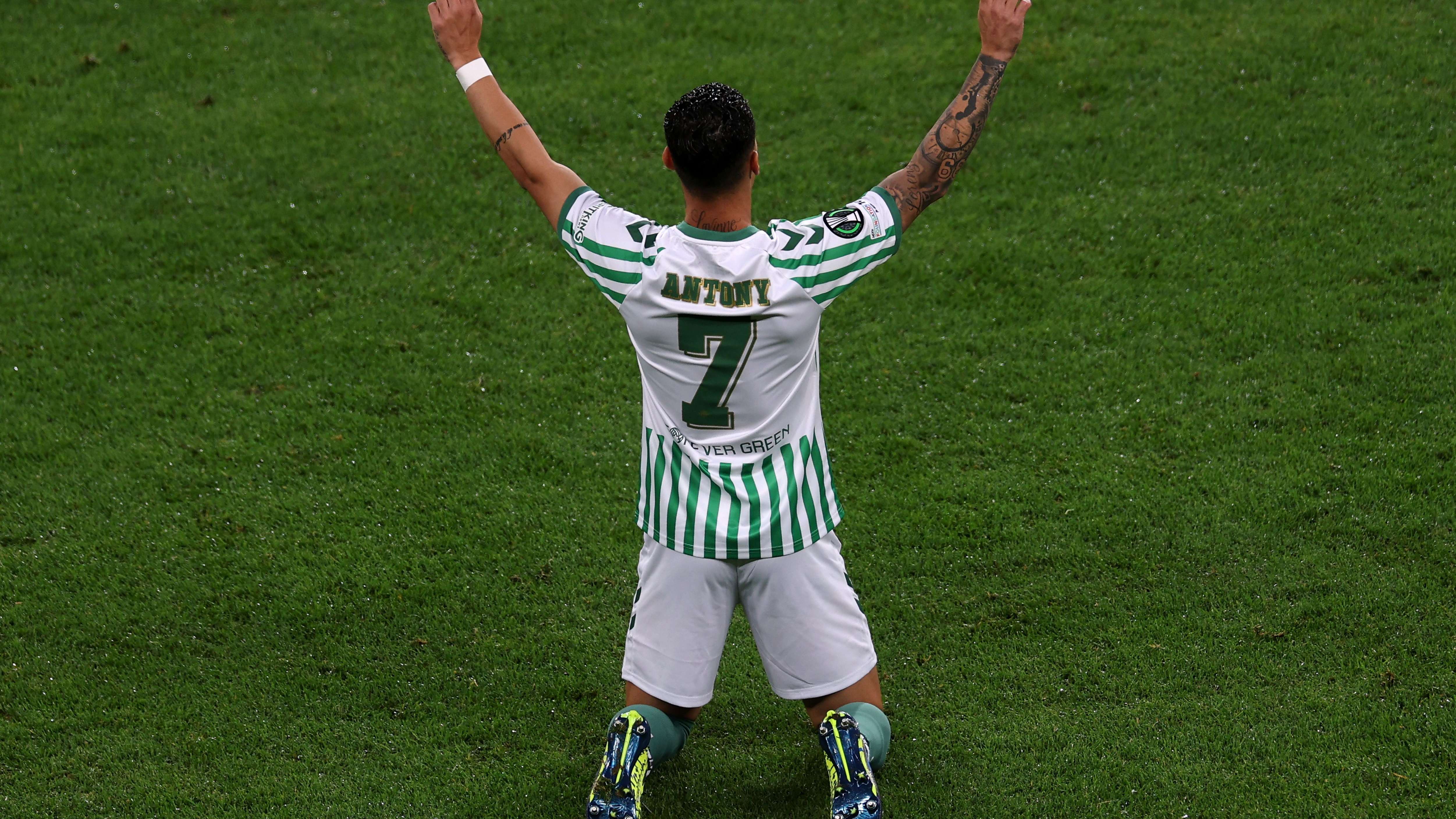 Real Betis Balompie v Chelsea FC - UEFA Conference League Final 2025