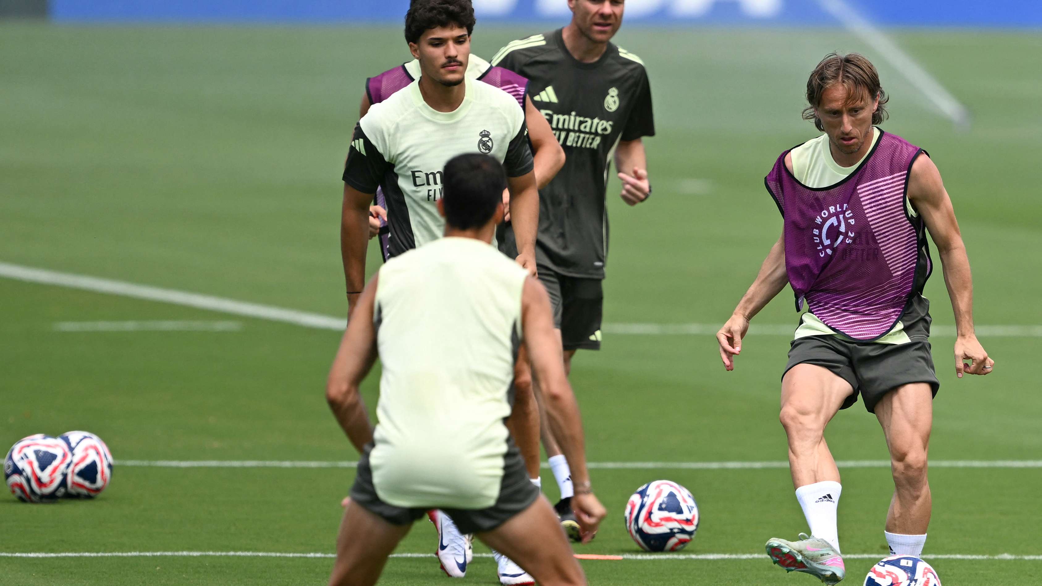 FBL-WC-CLUB-2025-TRAINING-REAL MADRID