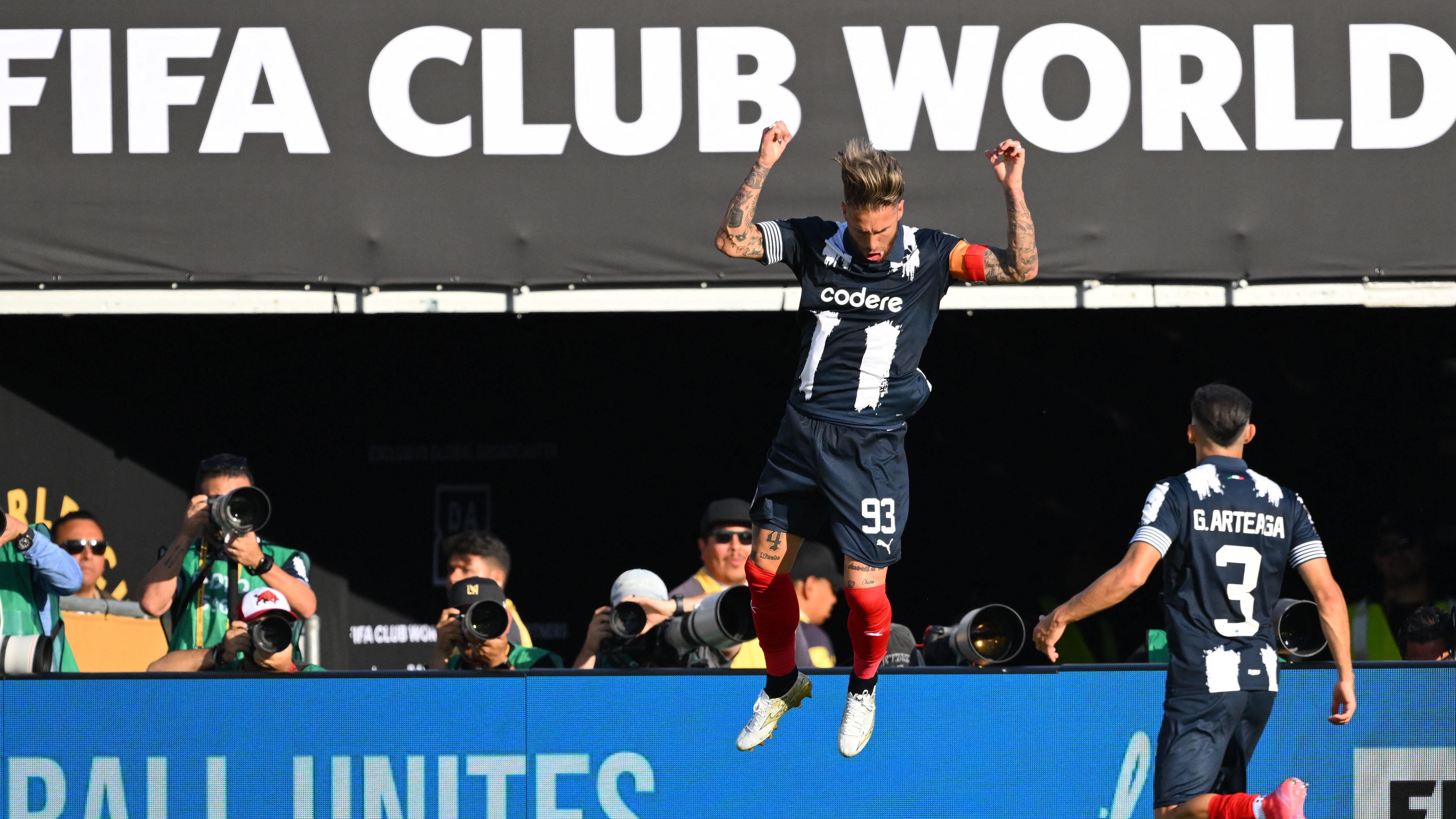 TOPSHOT-FBL-WC-CLUB-2025-MATCH12-MONTERREY-INTER MILAN