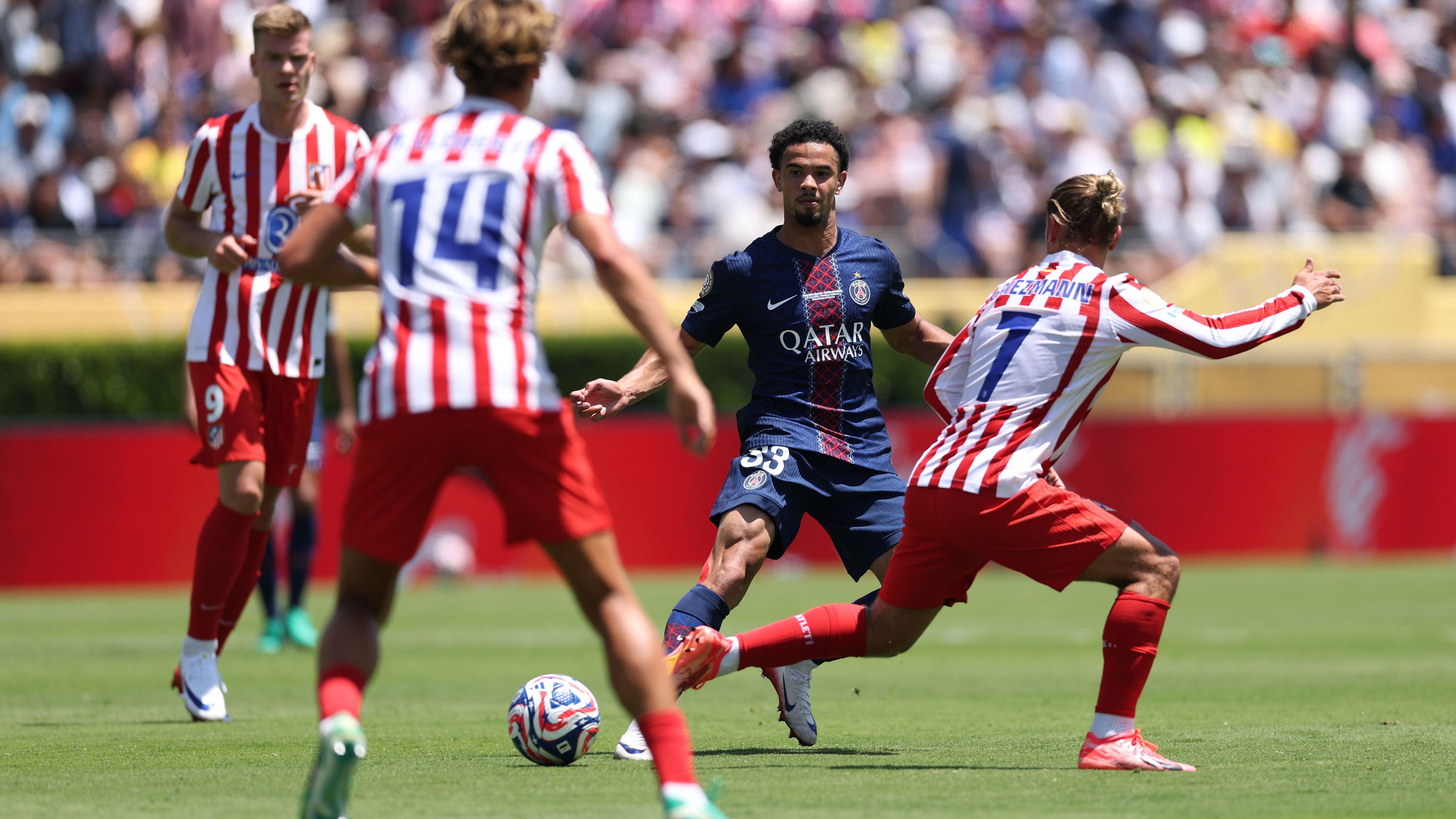 Paris Saint-Germain FC v Club Atletico de Madrid: Group B - FIFA Club World Cup 2025