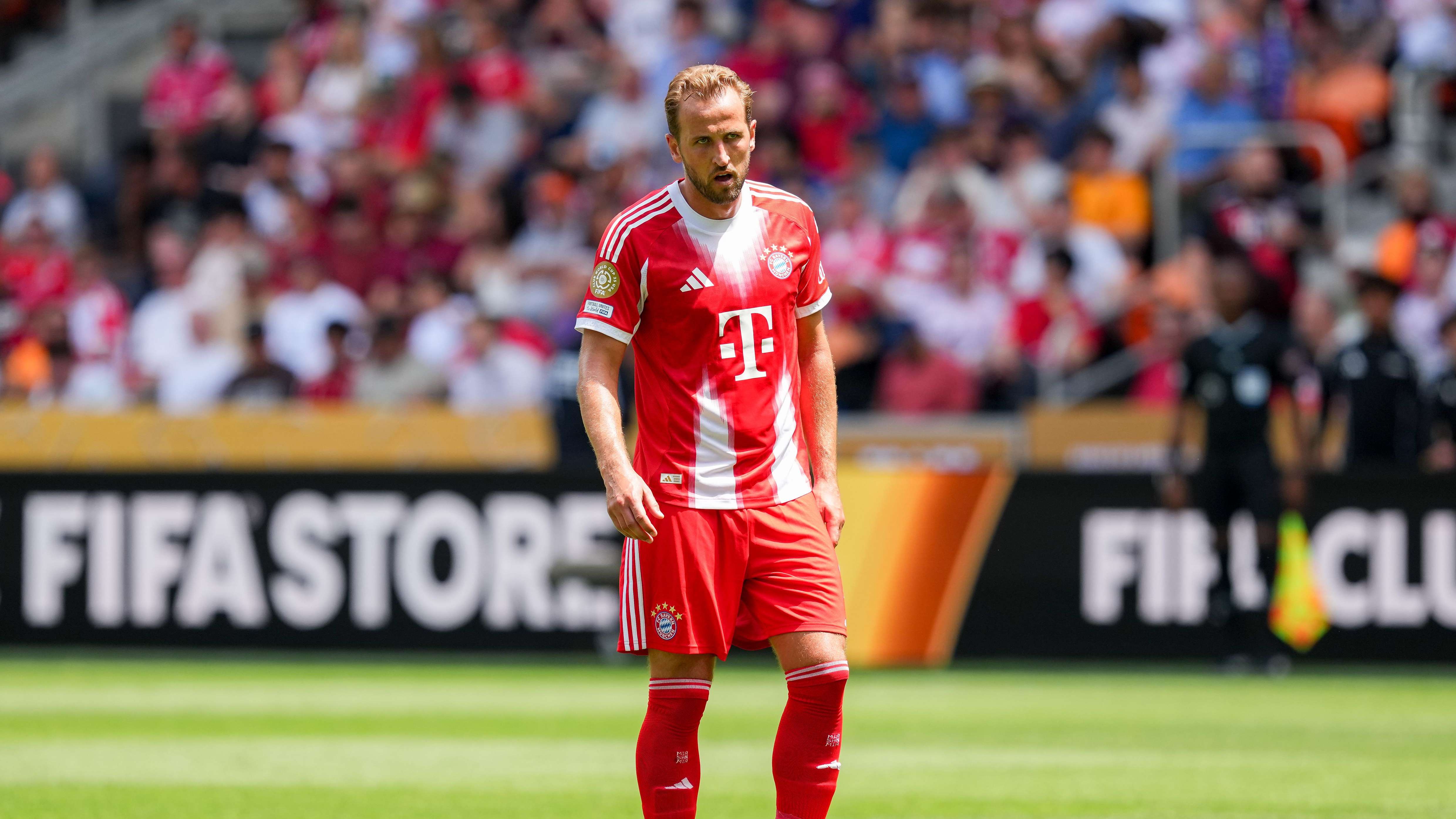 FC Bayern München v Auckland City FC: Group C - FIFA Club World Cup 2025