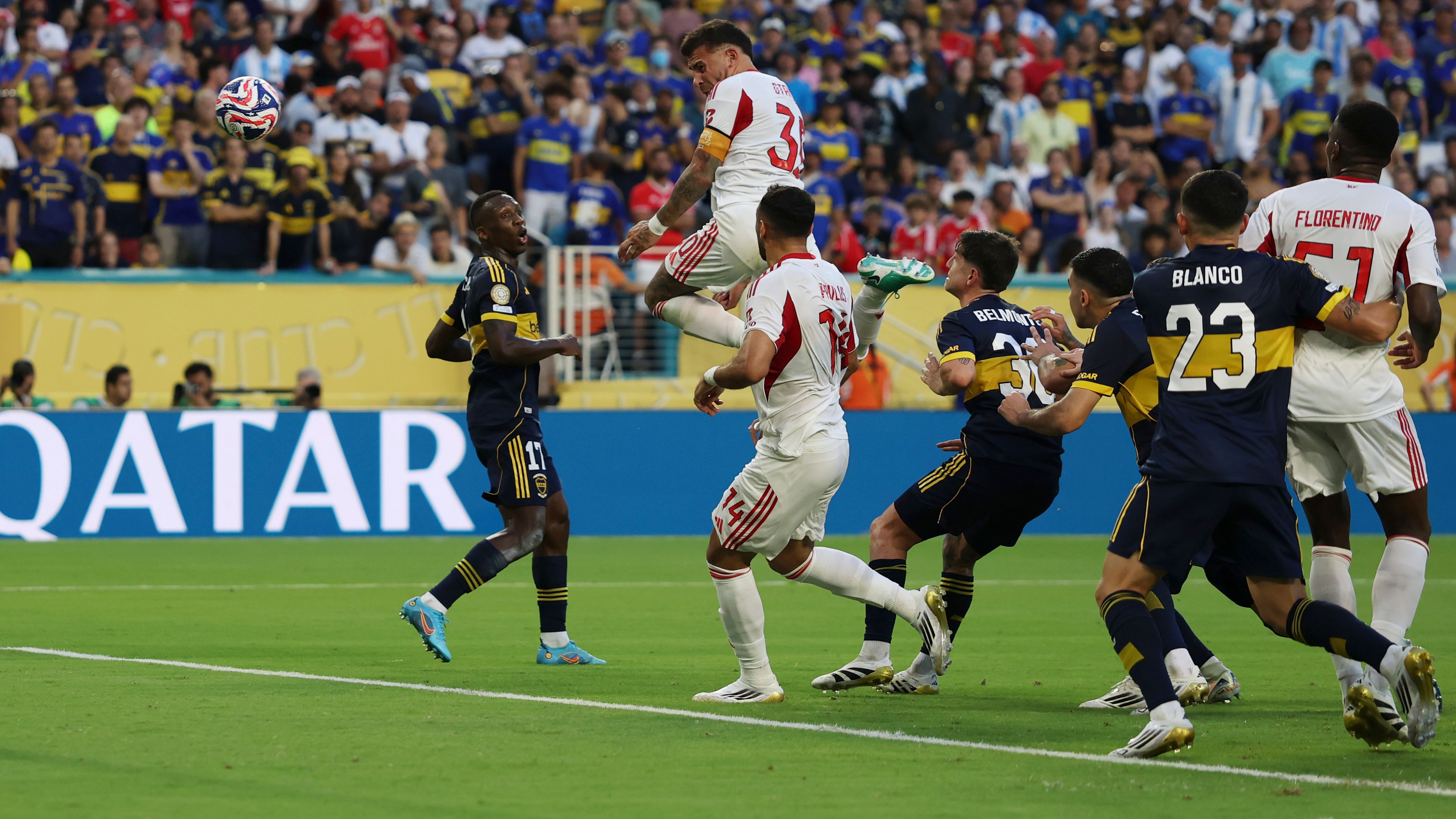 CA Boca Juniors v SL Benfica: Group C - FIFA Club World Cup 2025