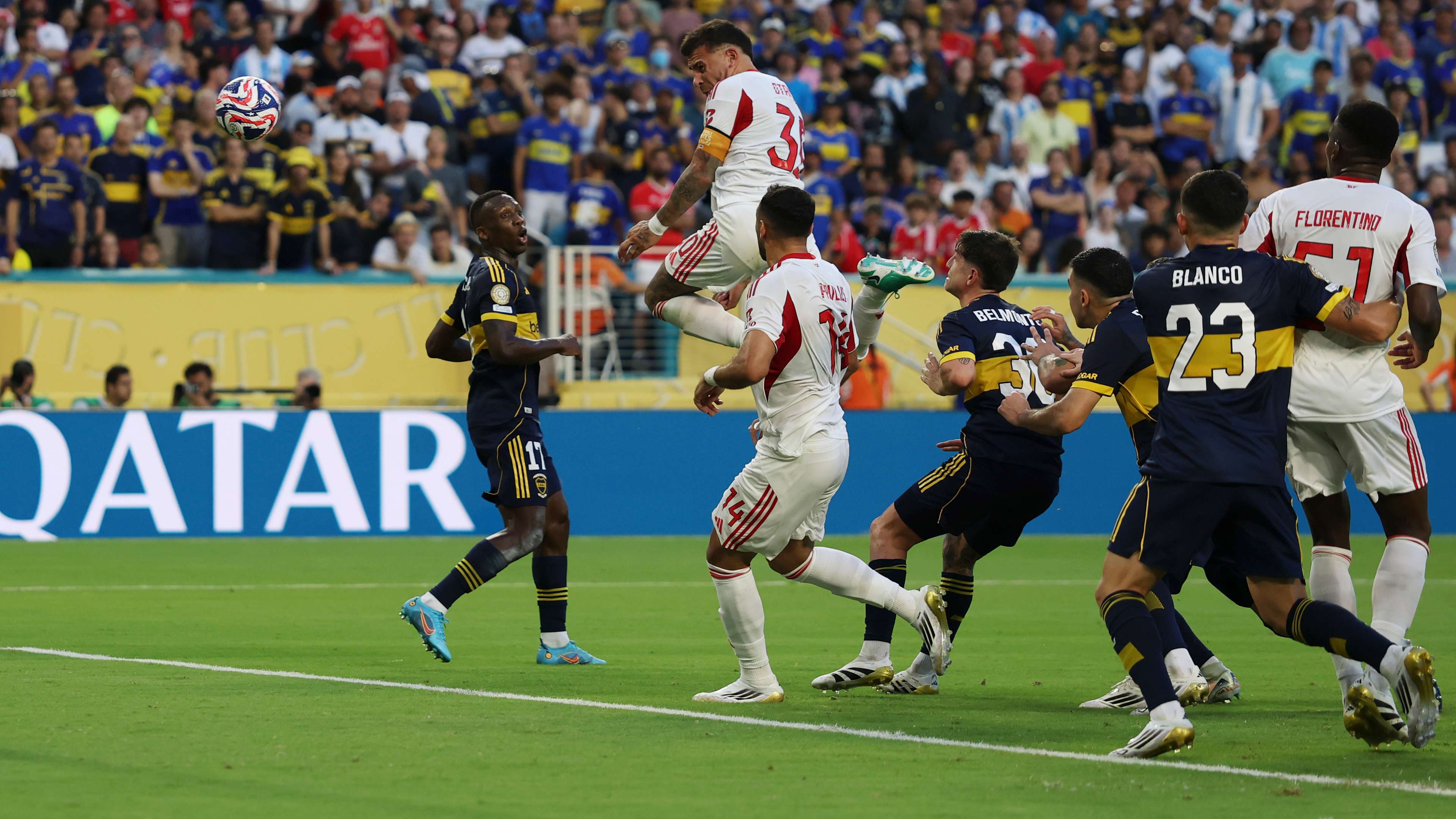 CA Boca Juniors v SL Benfica: Group C - FIFA Club World Cup 2025