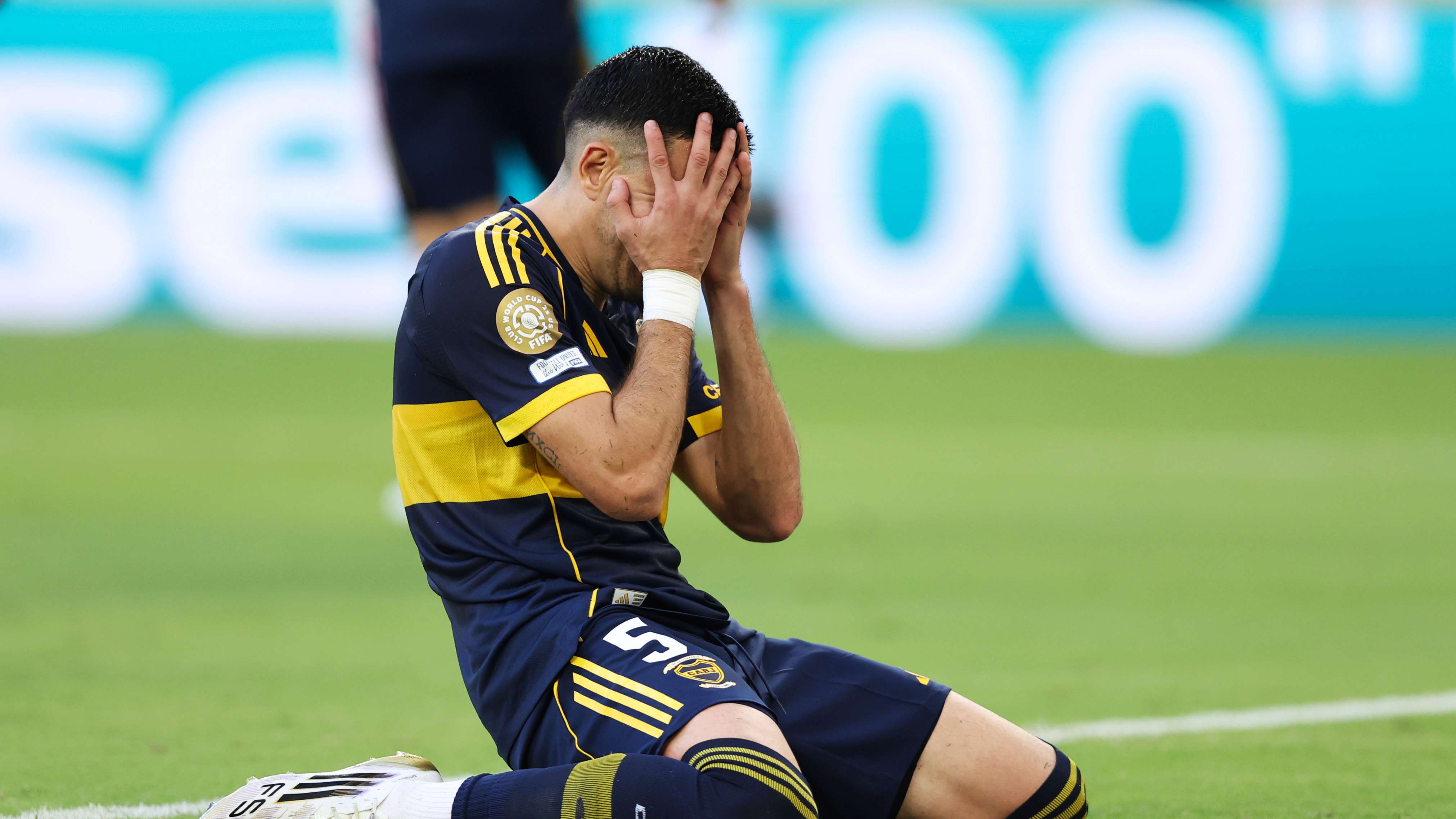 CA Boca Juniors v SL Benfica: Group C - FIFA Club World Cup 2025